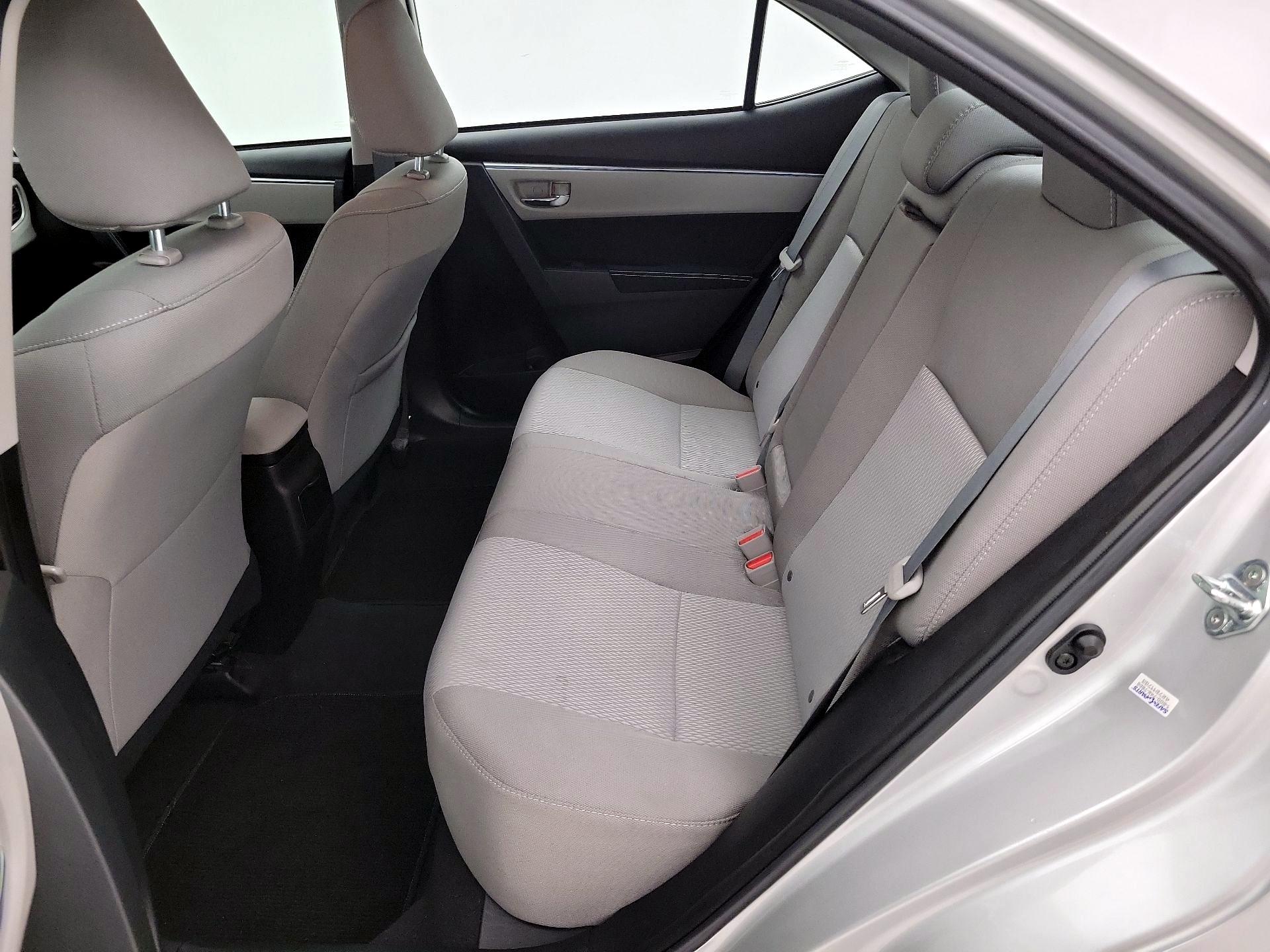 Thumbnail: 2015 Toyota Corolla - 19