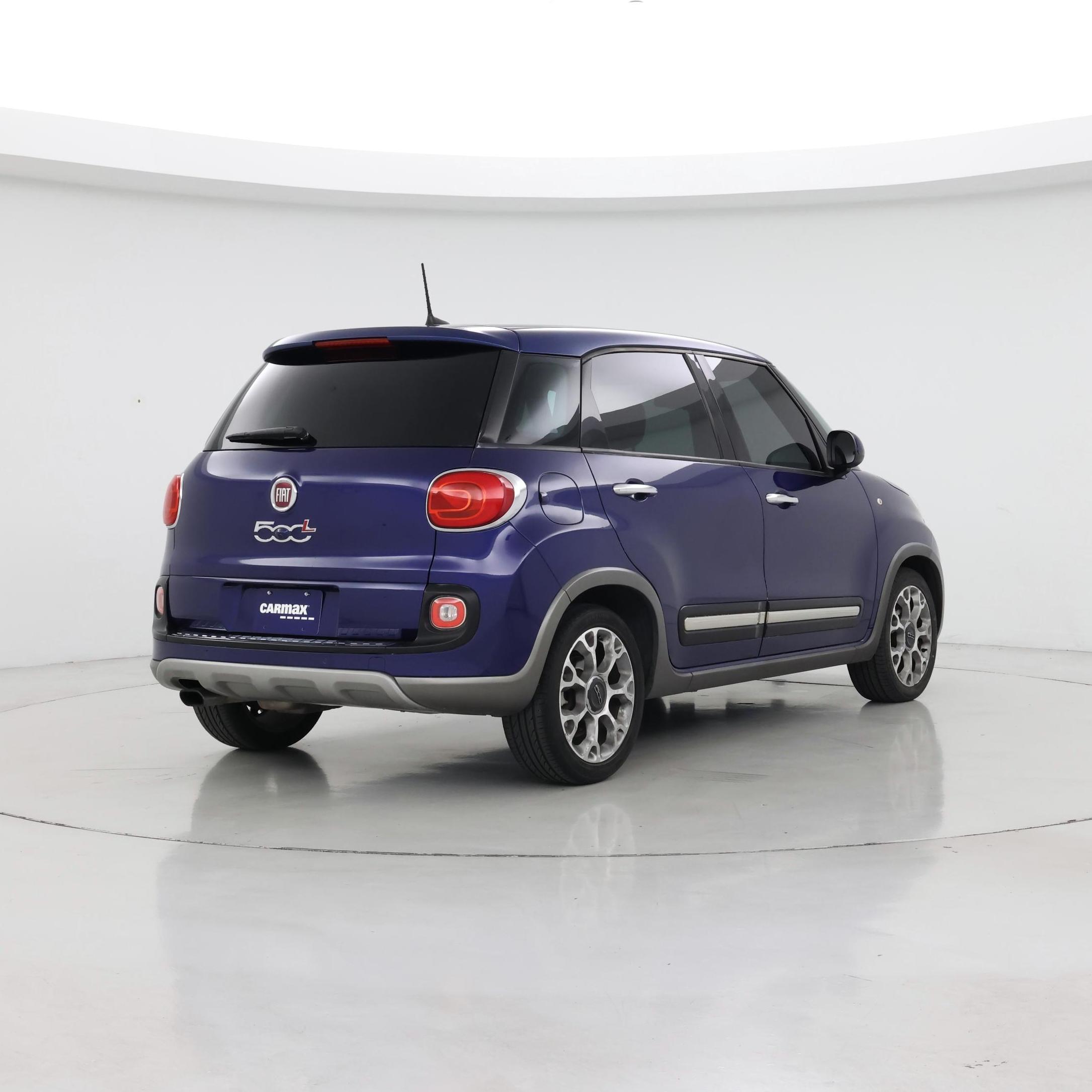 Thumbnail: 2017 Fiat 500L - 8