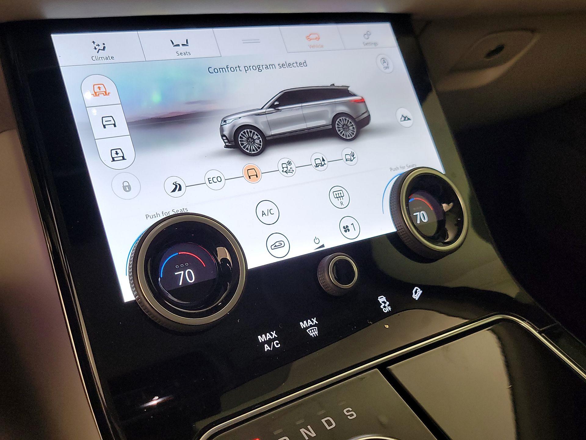 Thumbnail: 2018 Land Rover Range Rover Velar - 17