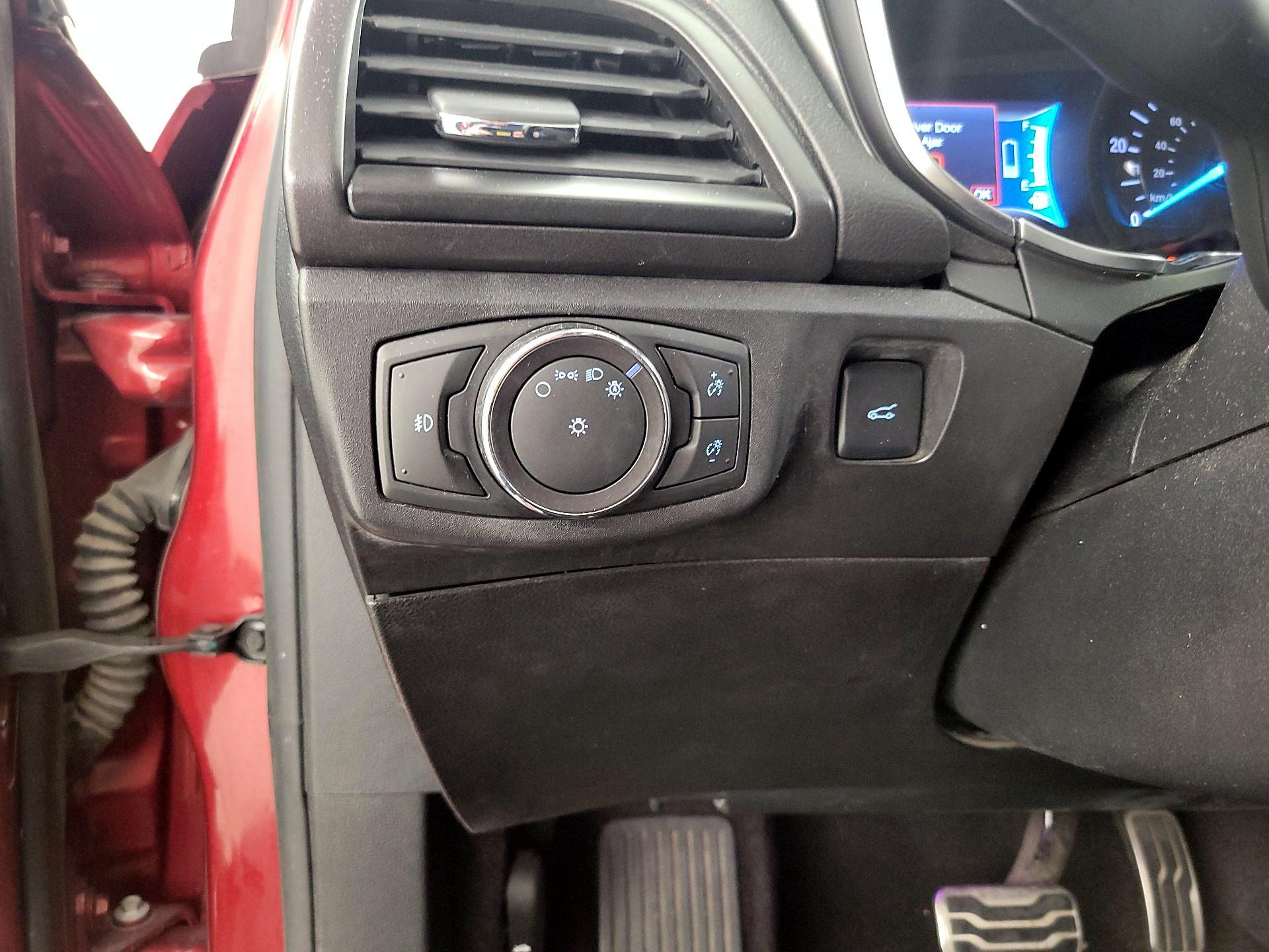 Thumbnail: 2017 Ford Fusion - 13