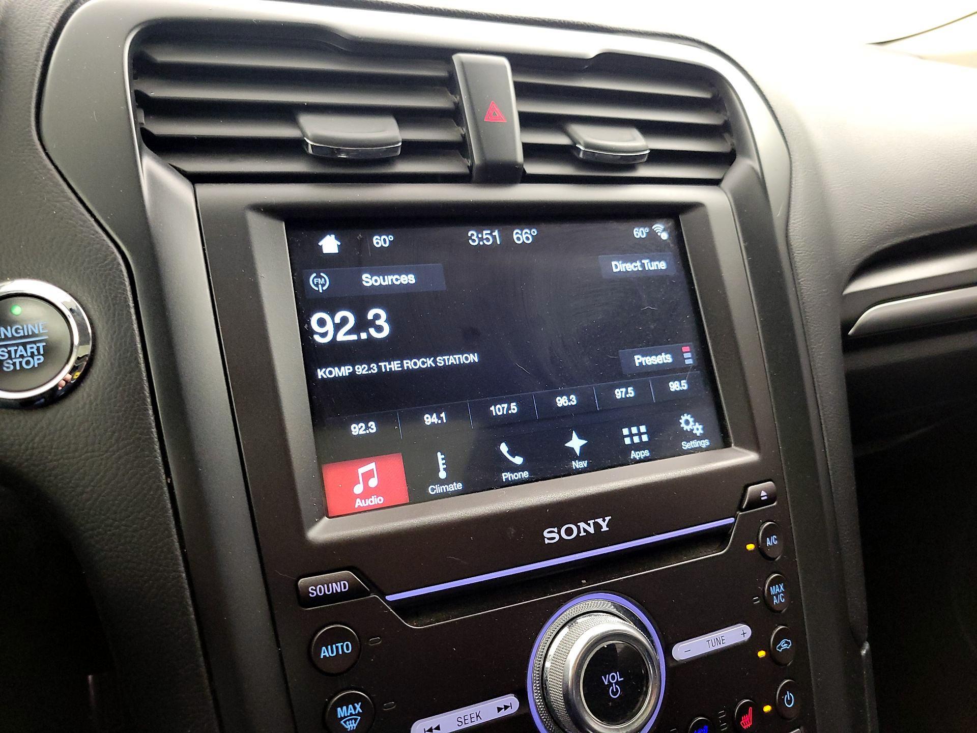 Thumbnail: 2017 Ford Fusion - 16