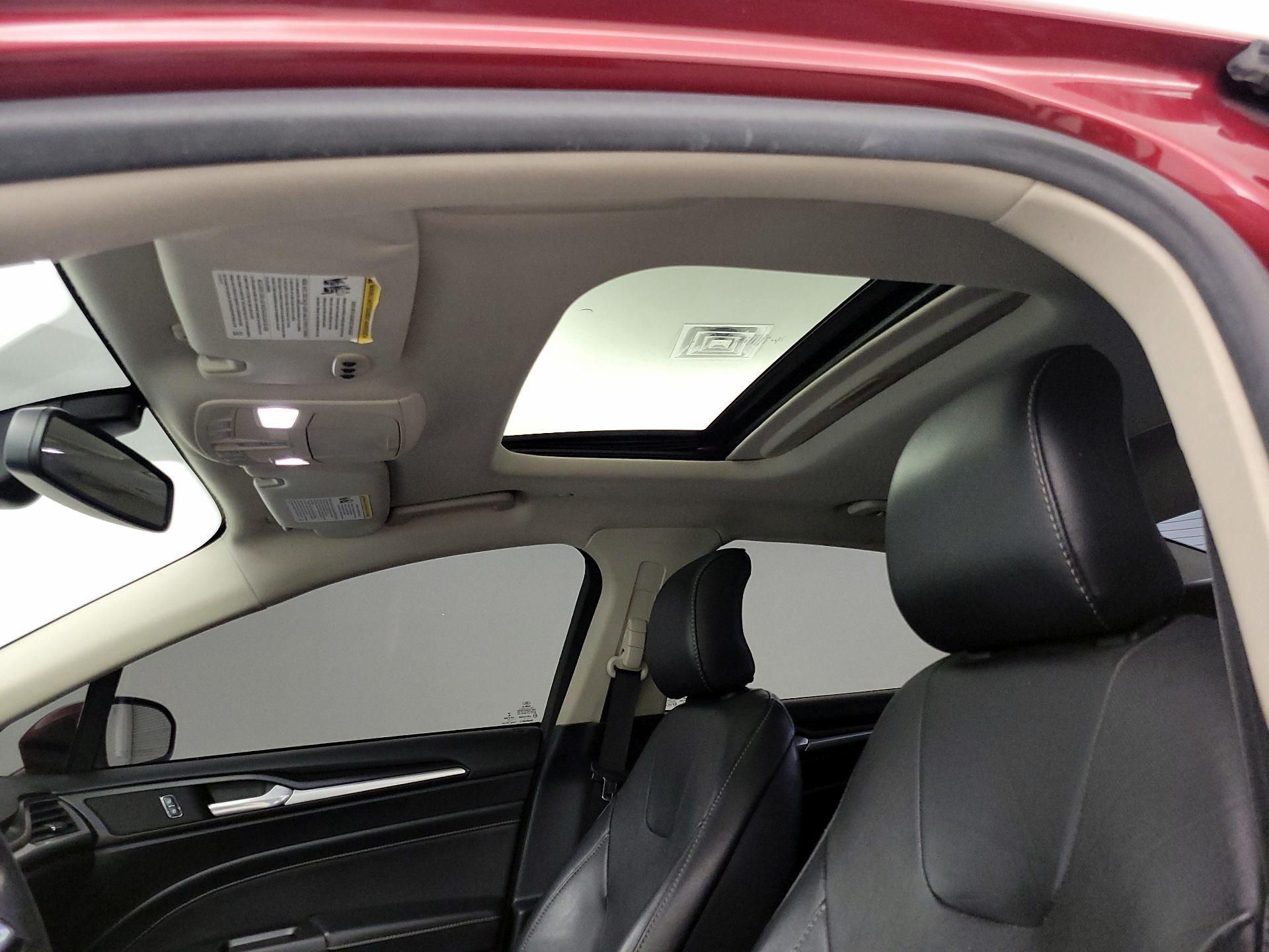 Thumbnail: 2017 Ford Fusion - 20