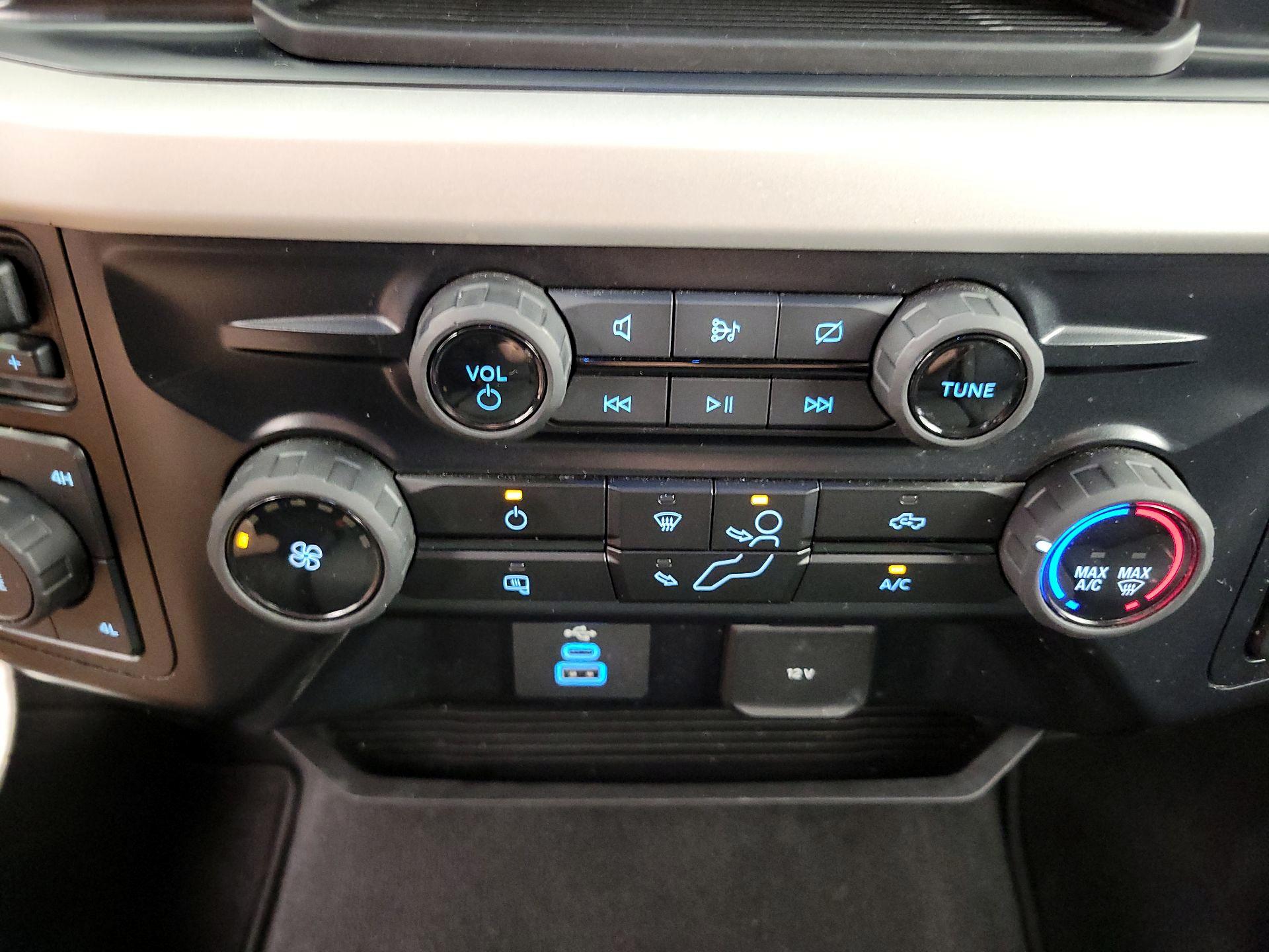 Thumbnail: 2024 Ford F-250 - 16