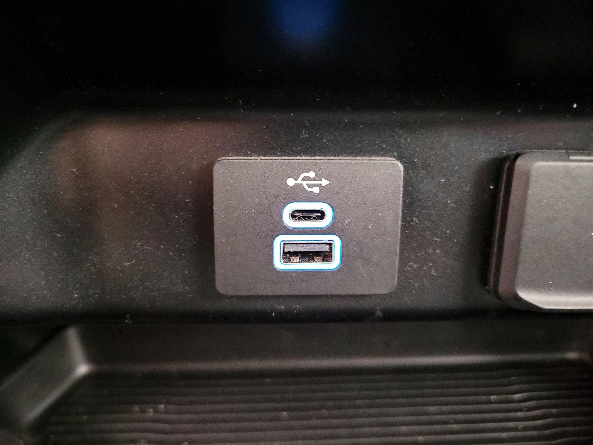 Thumbnail: 2024 Ford F-250 - 18