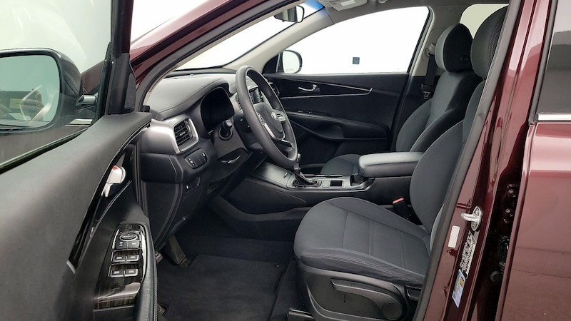 2020 Kia Sorento LX 11
