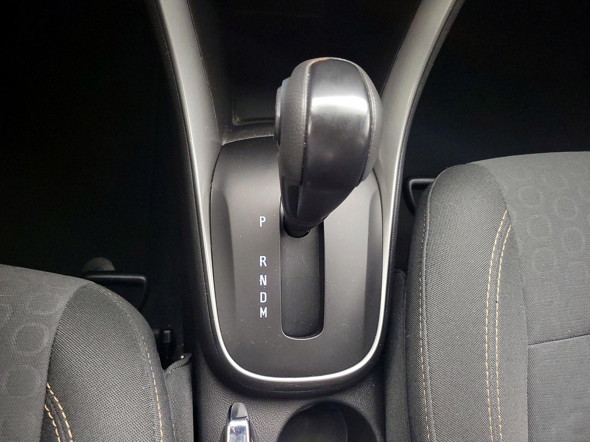 Thumbnail: 2019 Chevrolet Trax - 17