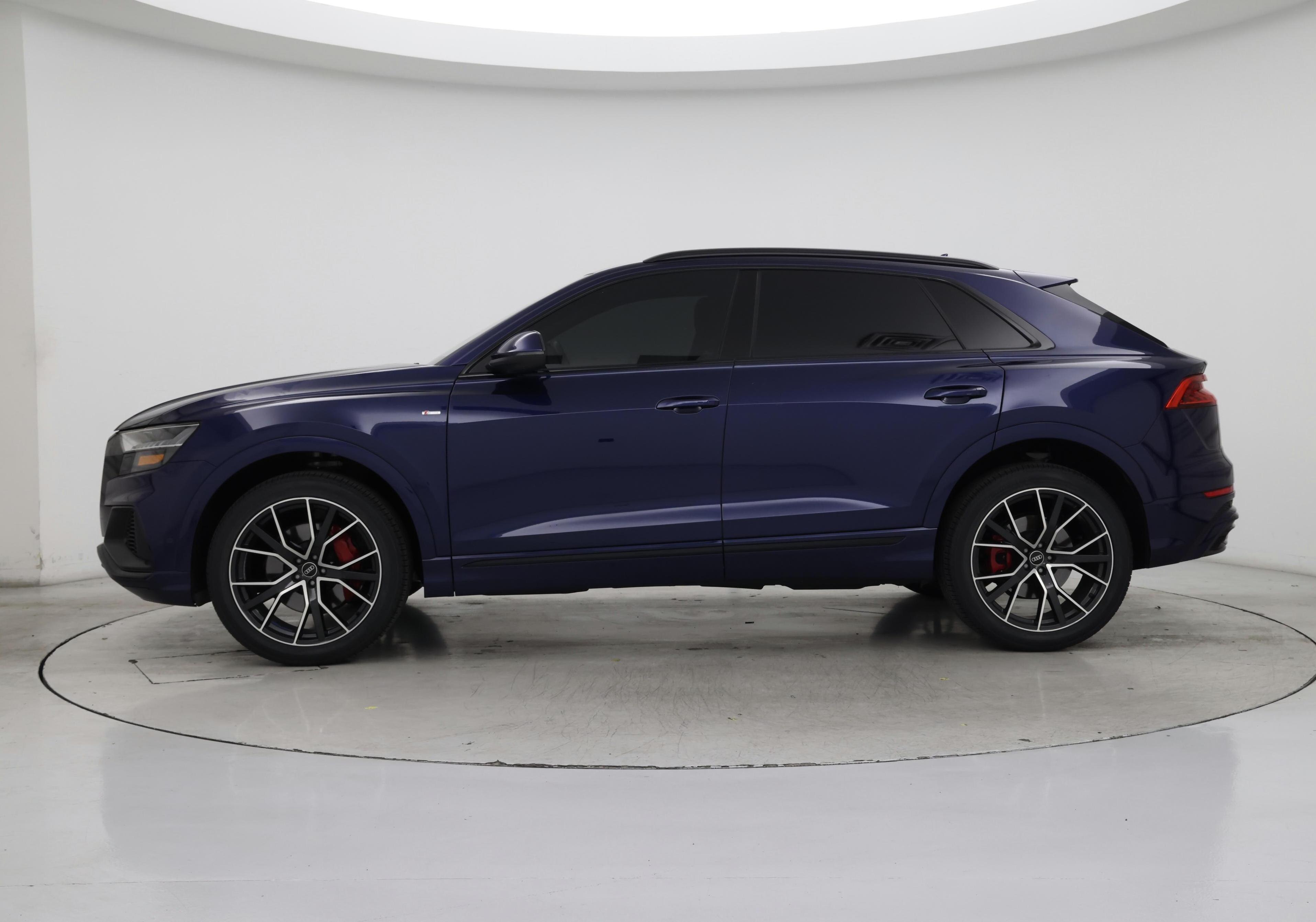 Thumbnail: 2021 Audi Q8 - 3