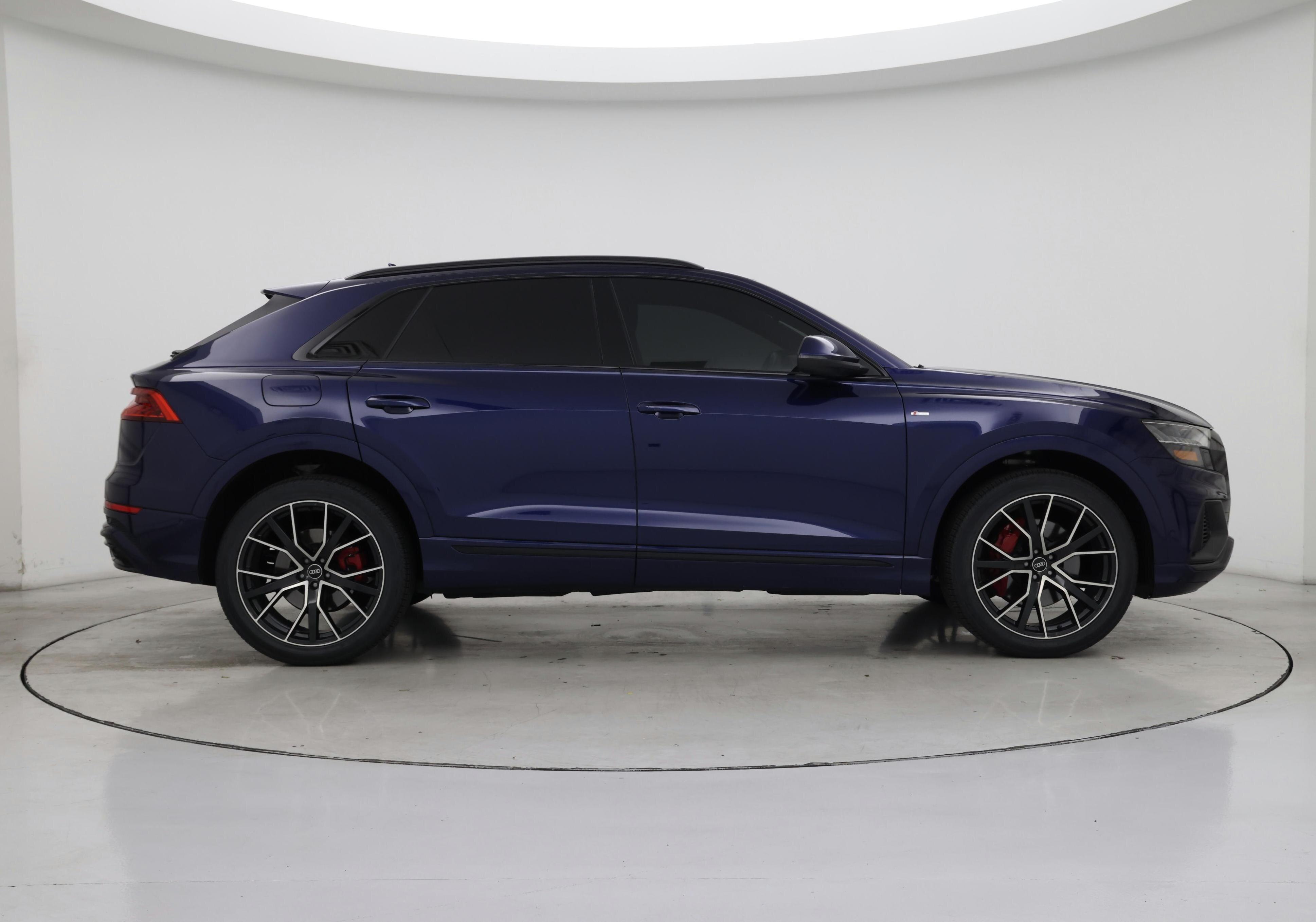 Thumbnail: 2021 Audi Q8 - 7