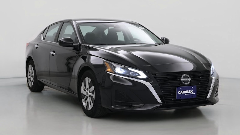 2023 Nissan Altima S Hero Image
