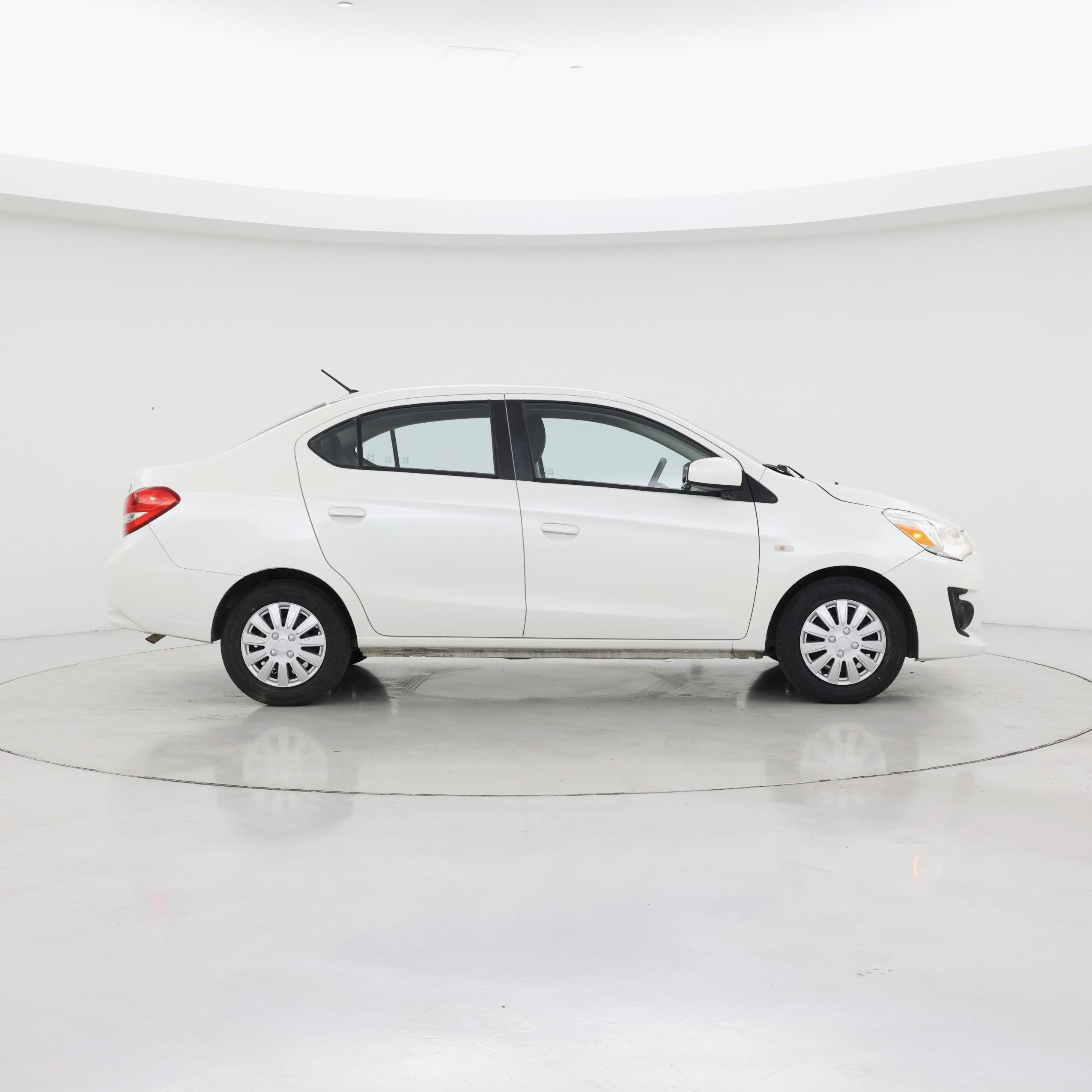 Thumbnail: 2017 Mitsubishi Mirage G4 - 7