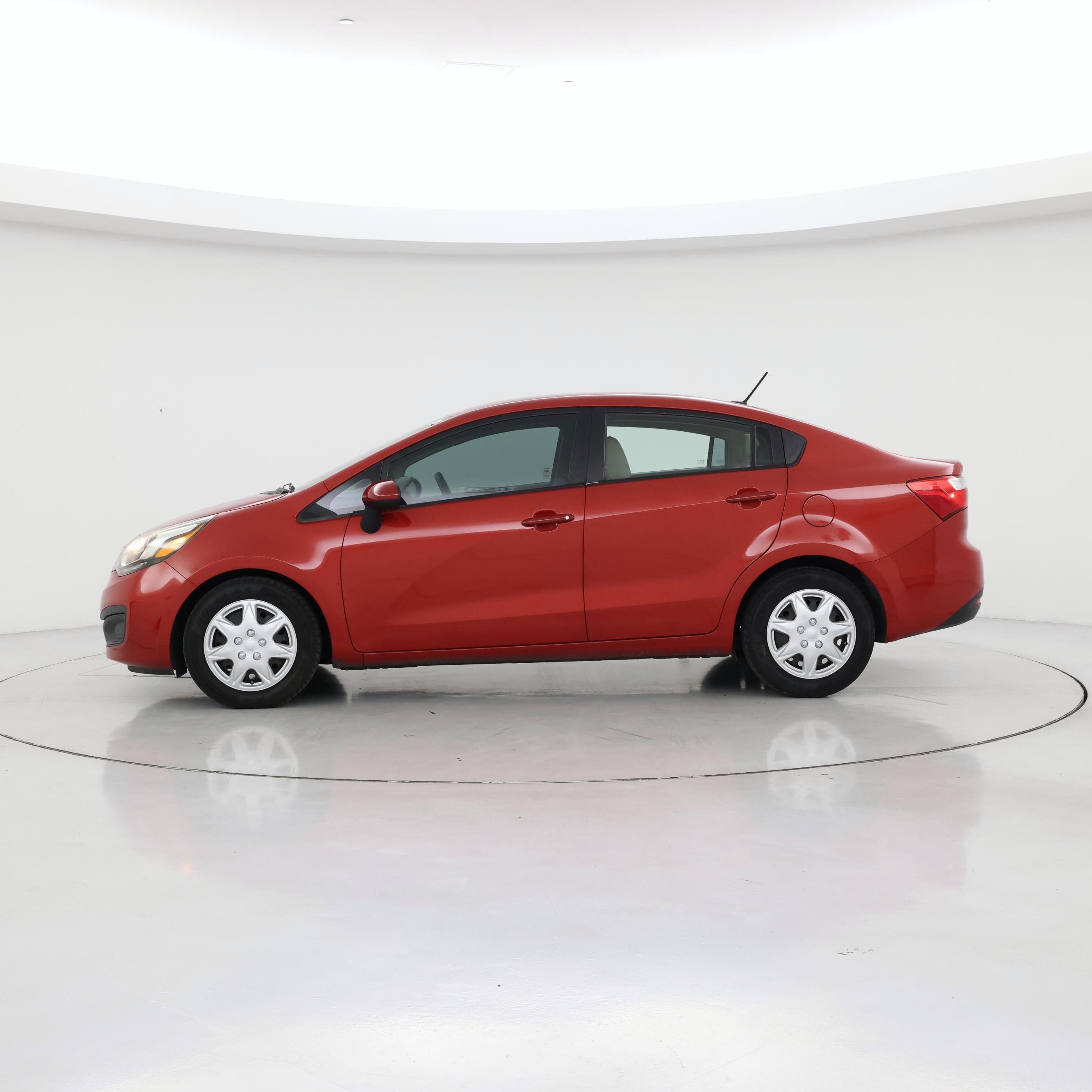 Thumbnail: 2013 Kia Rio - 3