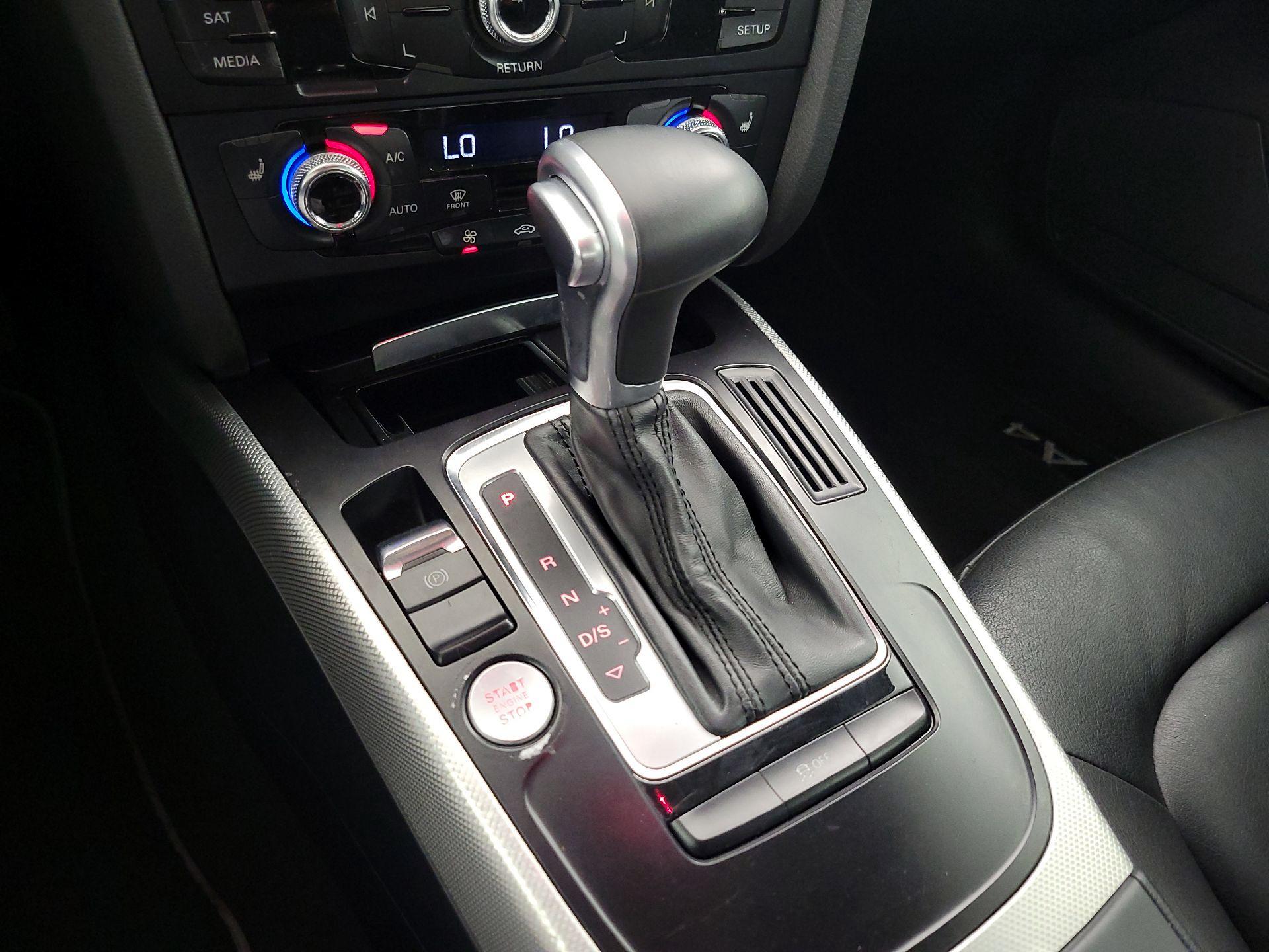 Thumbnail: 2016 Audi A4 - 16