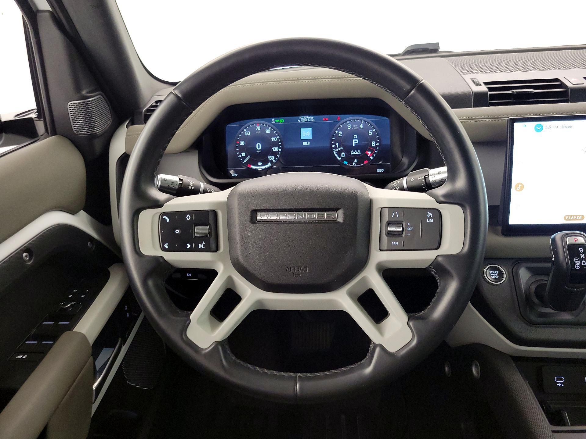 Thumbnail: 2022 Land Rover Defender - 10