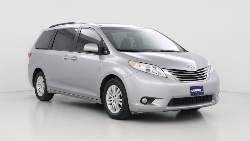 2015 Toyota Sienna XLE Hero Image