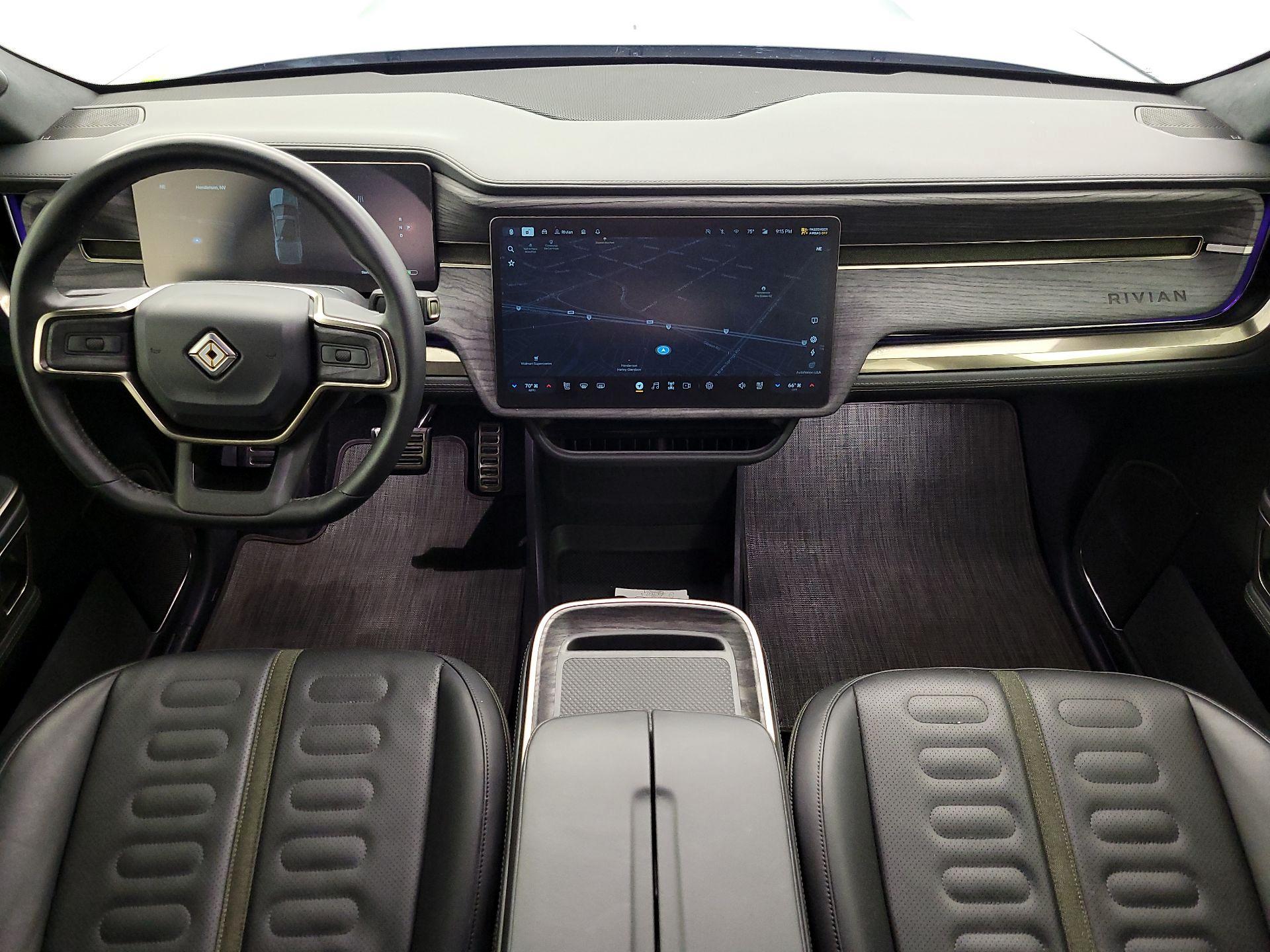 Thumbnail: 2022 Rivian R1T - 9