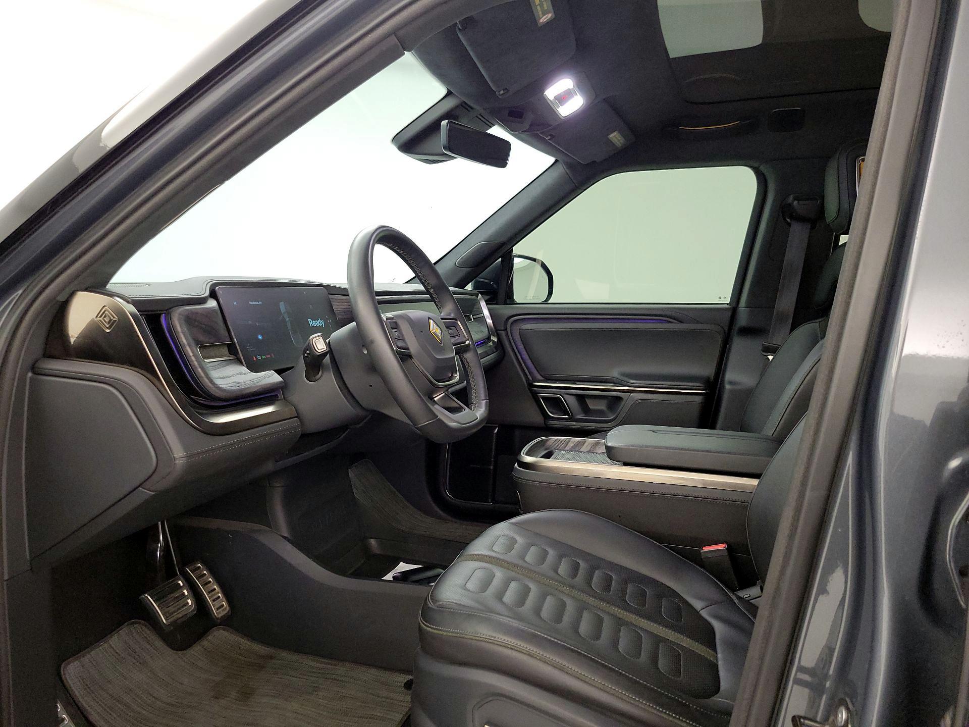 Thumbnail: 2022 Rivian R1T - 11