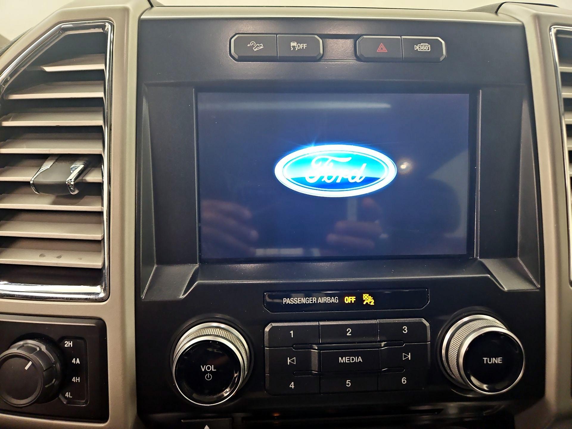 Thumbnail: 2016 Ford F-150 - 15
