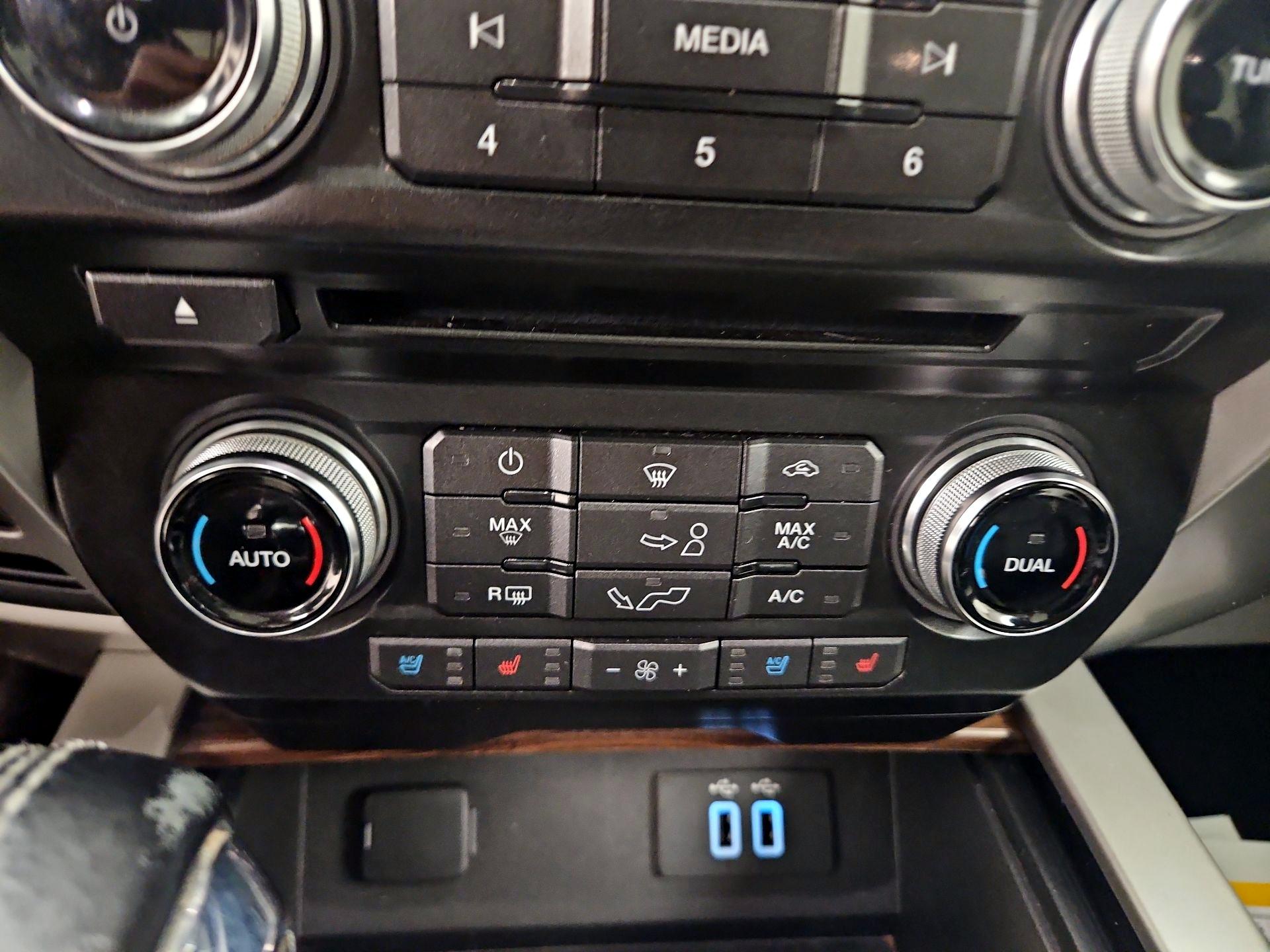 Thumbnail: 2016 Ford F-150 - 16
