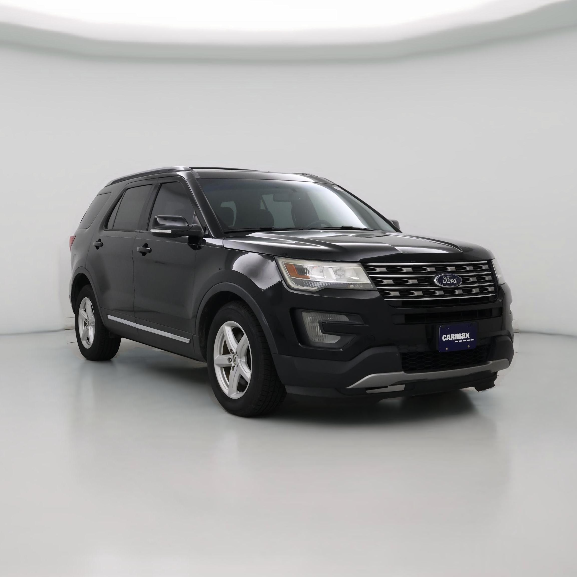 Thumbnail: 2016 Ford Explorer - 1