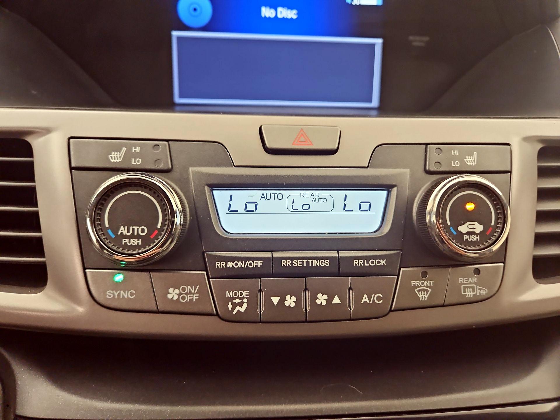 Thumbnail: 2016 Honda Odyssey - 16