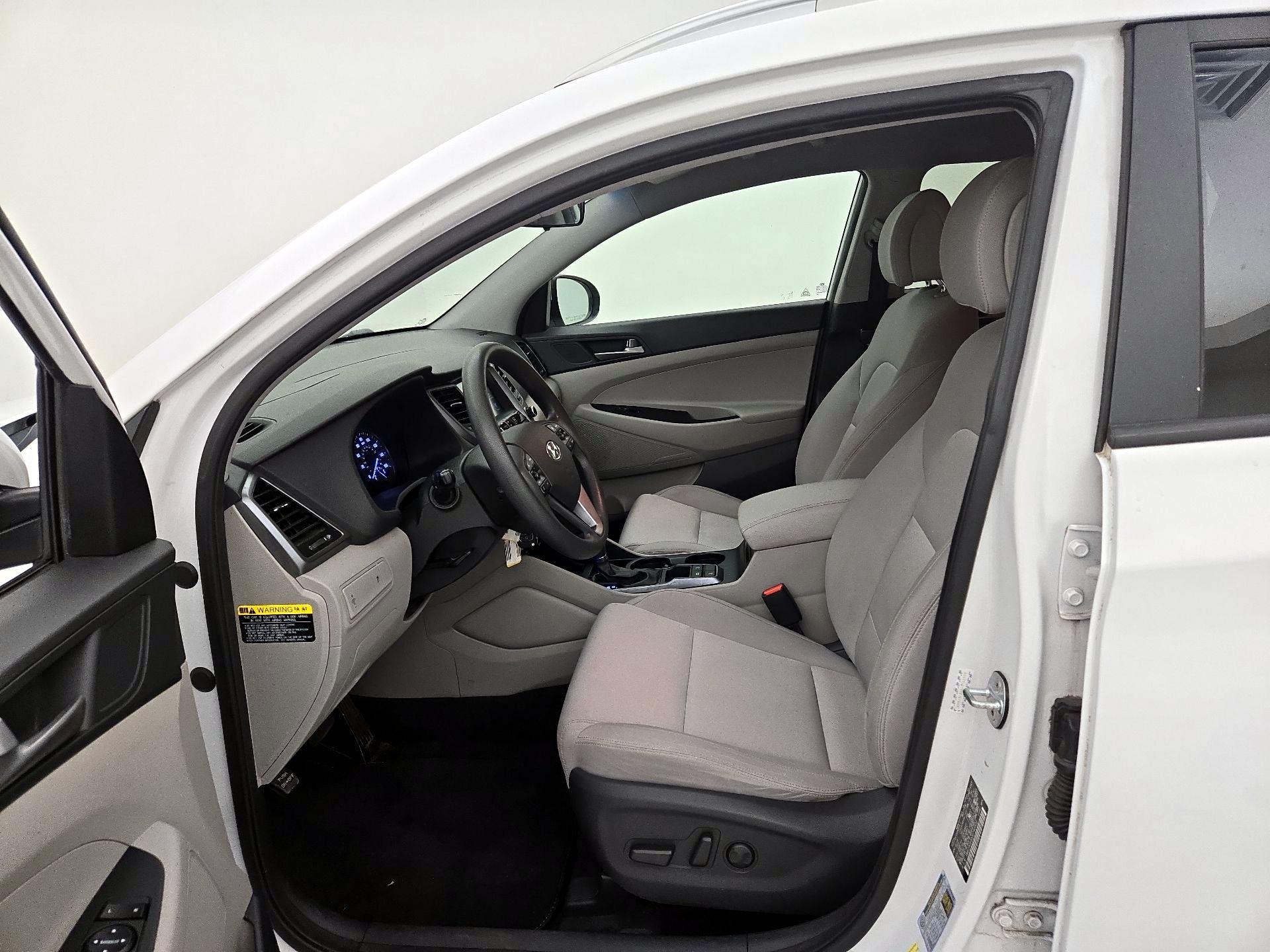 Thumbnail: 2018 Hyundai Tucson - 11