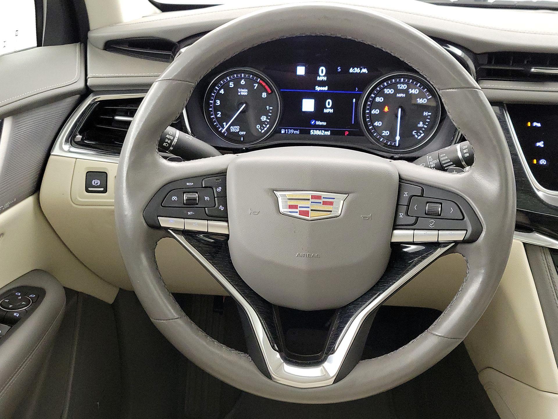 Thumbnail: 2020 Cadillac XT6 - 10