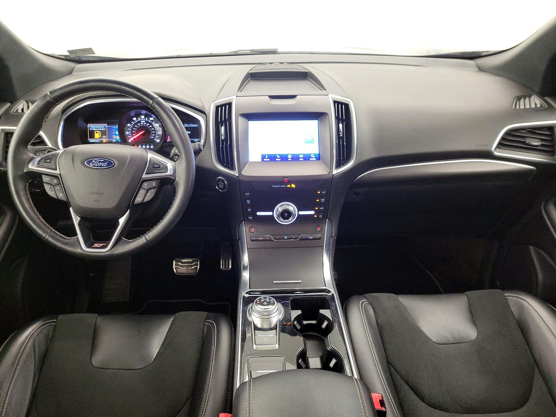 Thumbnail: 2020 Ford Edge - 9