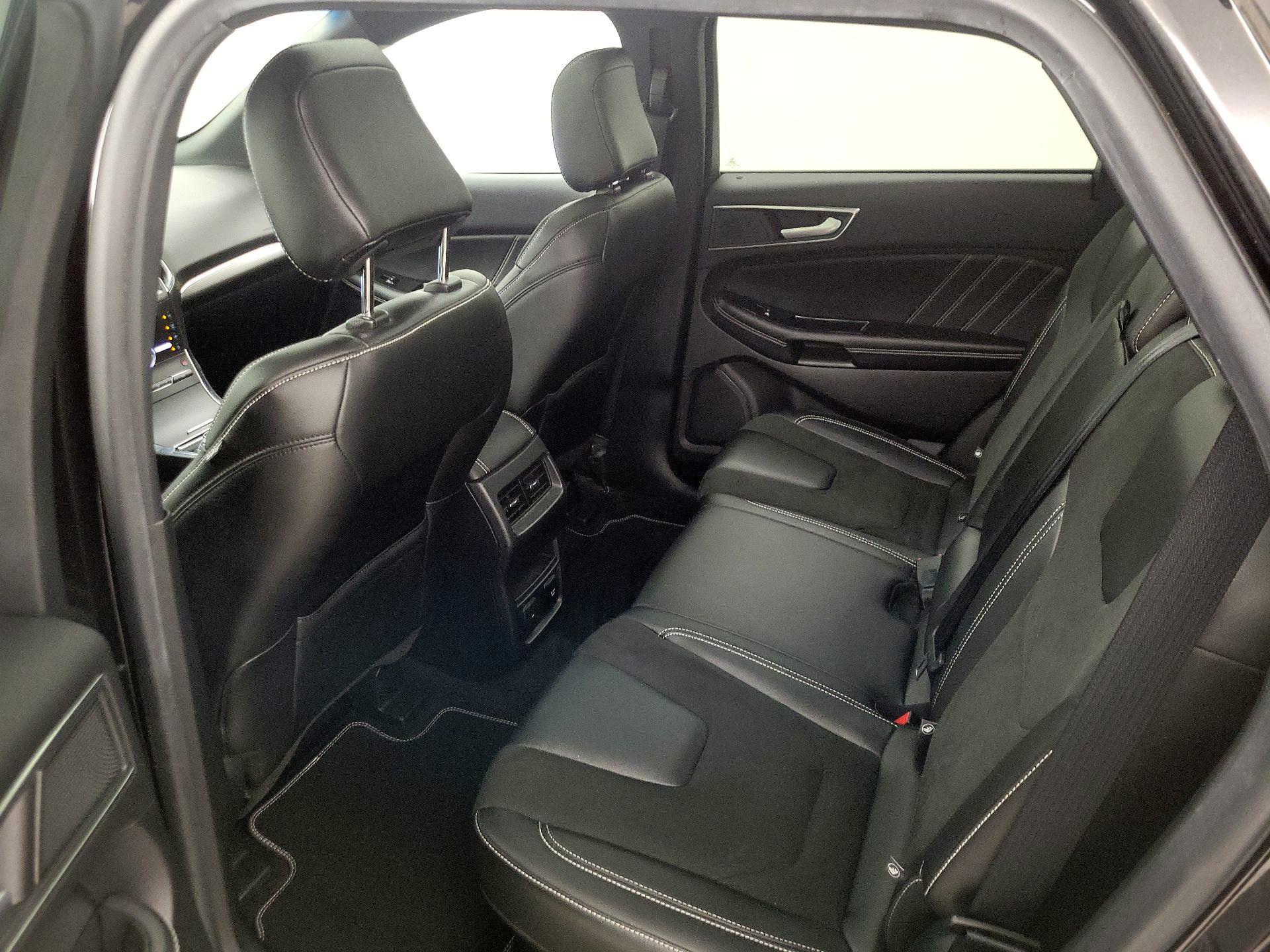 Thumbnail: 2020 Ford Edge - 20