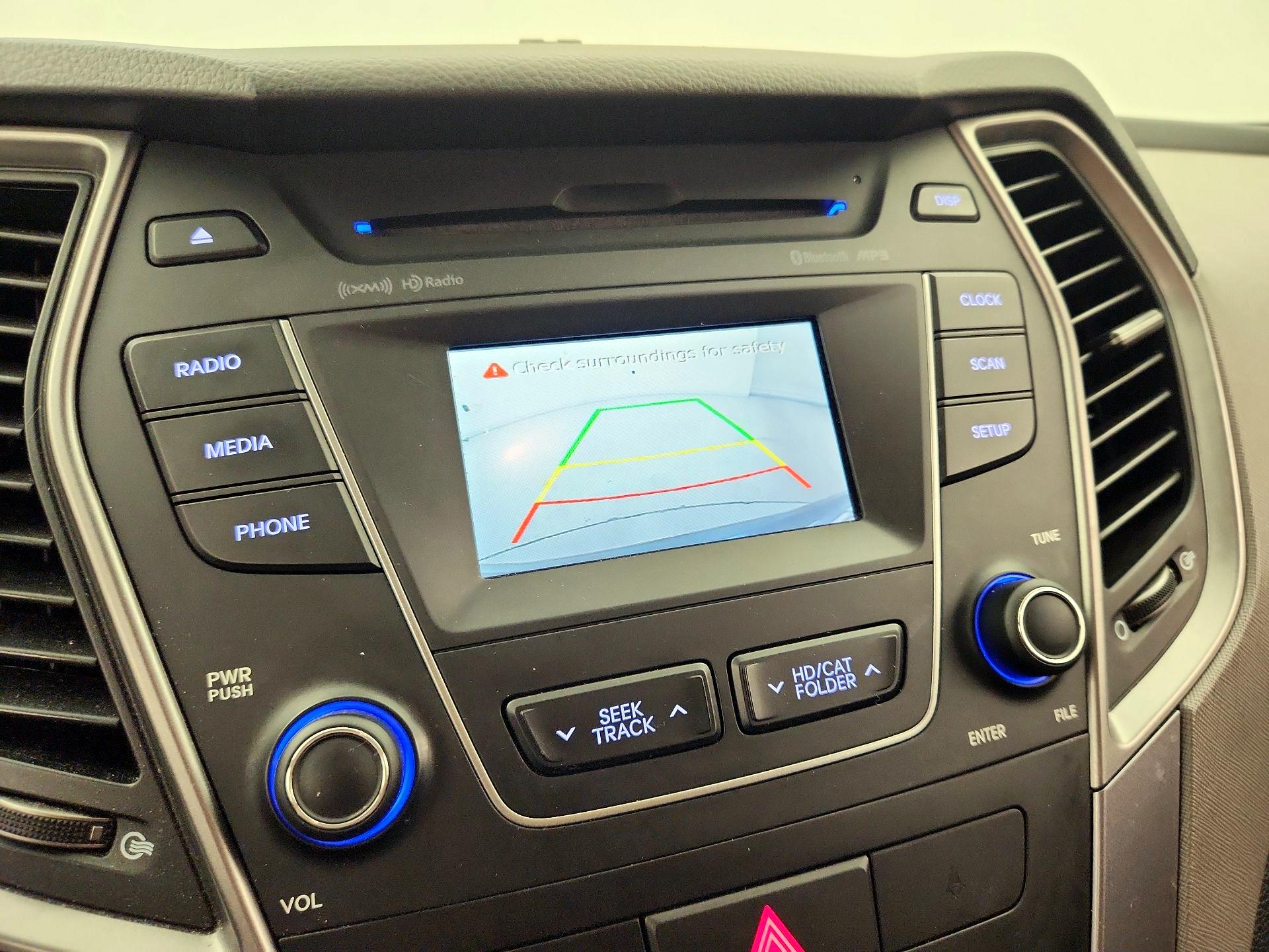 Thumbnail: 2015 Hyundai Santa Fe - 14