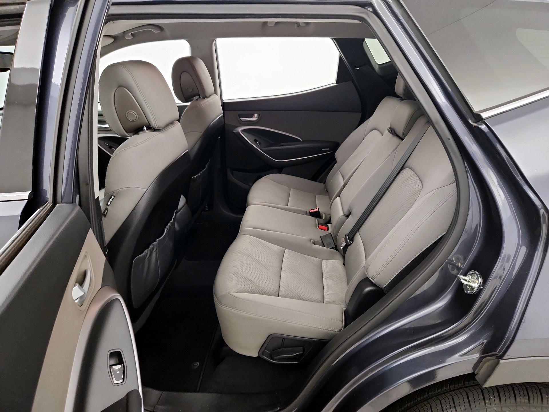 Thumbnail: 2015 Hyundai Santa Fe - 19