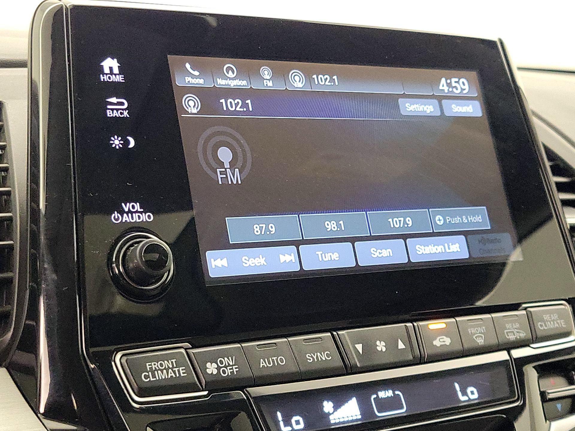 Thumbnail: 2019 Honda Odyssey - 16