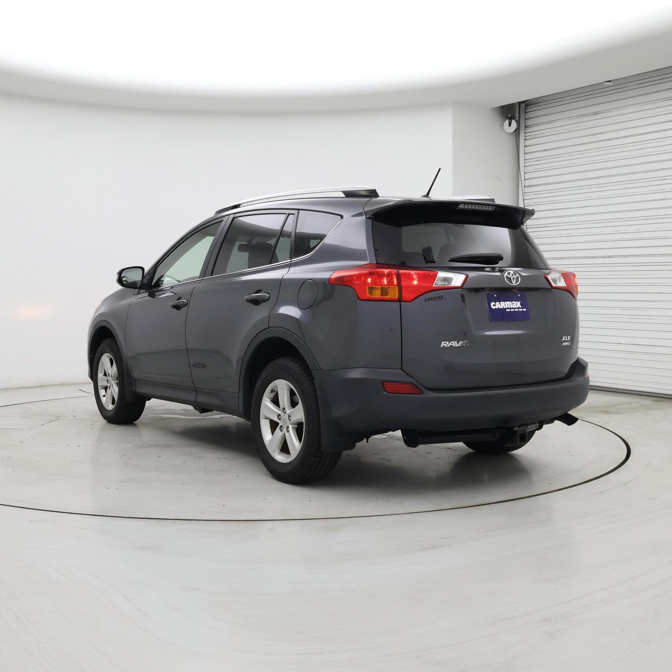 Thumbnail: 2013 Toyota RAV4 - 2