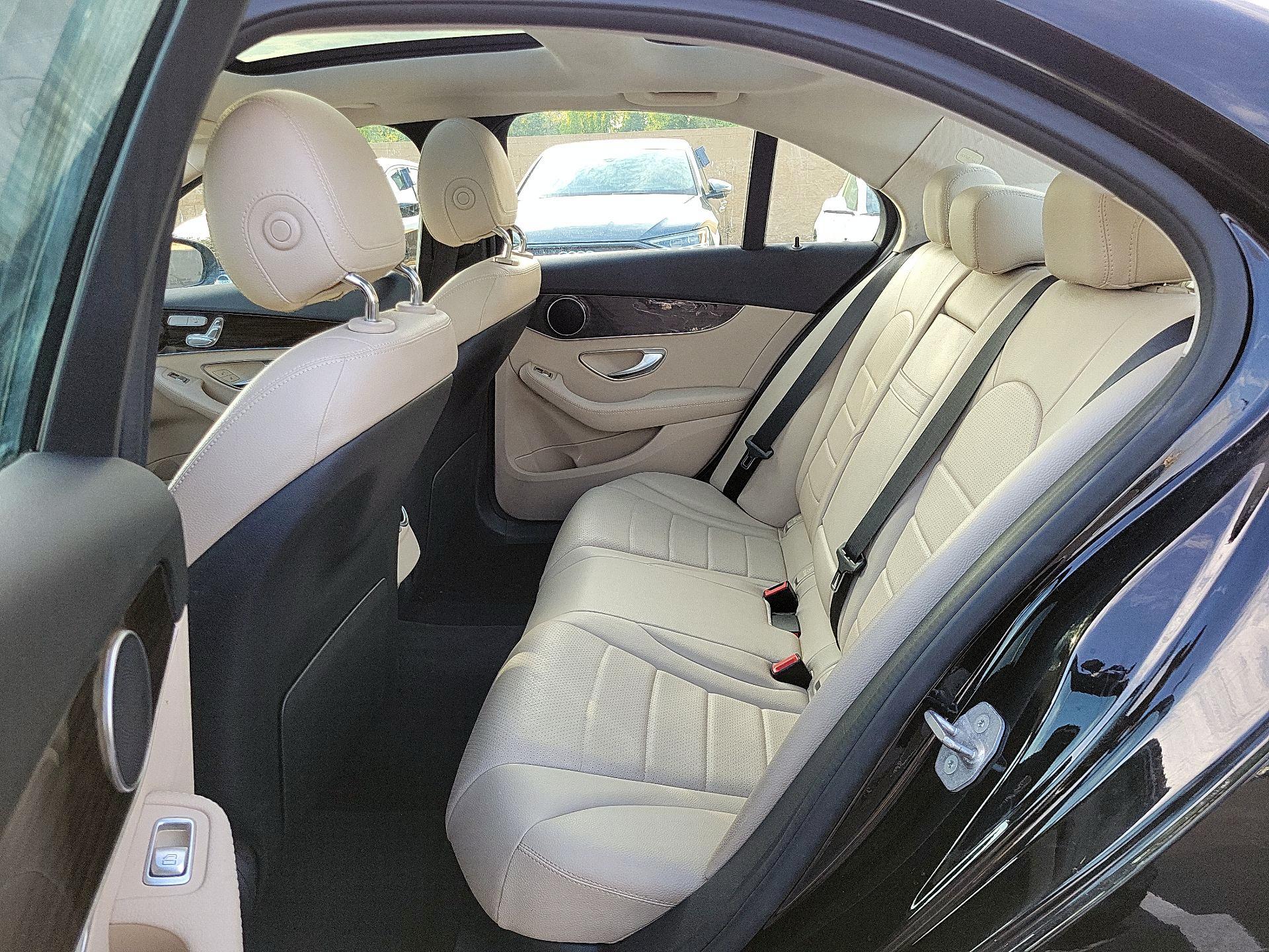 Thumbnail: 2016 Mercedes-Benz C-Class - 19
