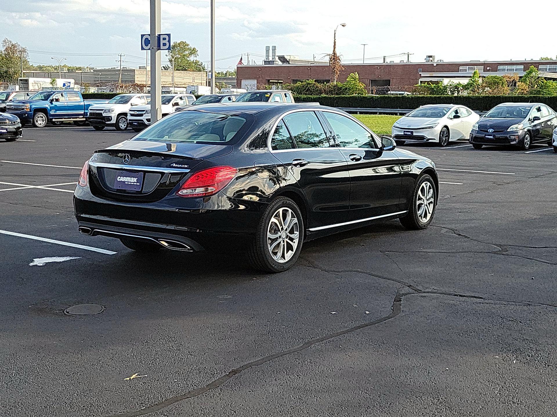 Thumbnail: 2016 Mercedes-Benz C-Class - 5