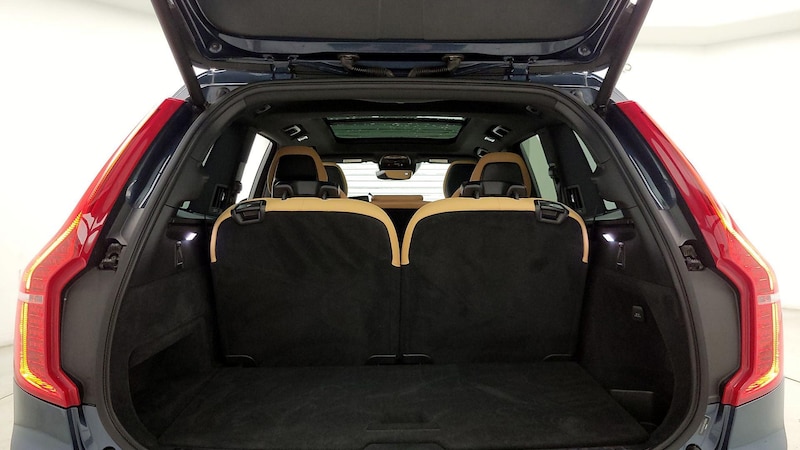 2019 Volvo XC90 T6 Momentum 21