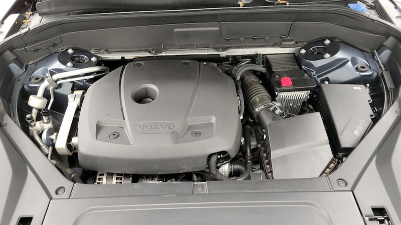 2019 Volvo XC90 T6 Momentum 23