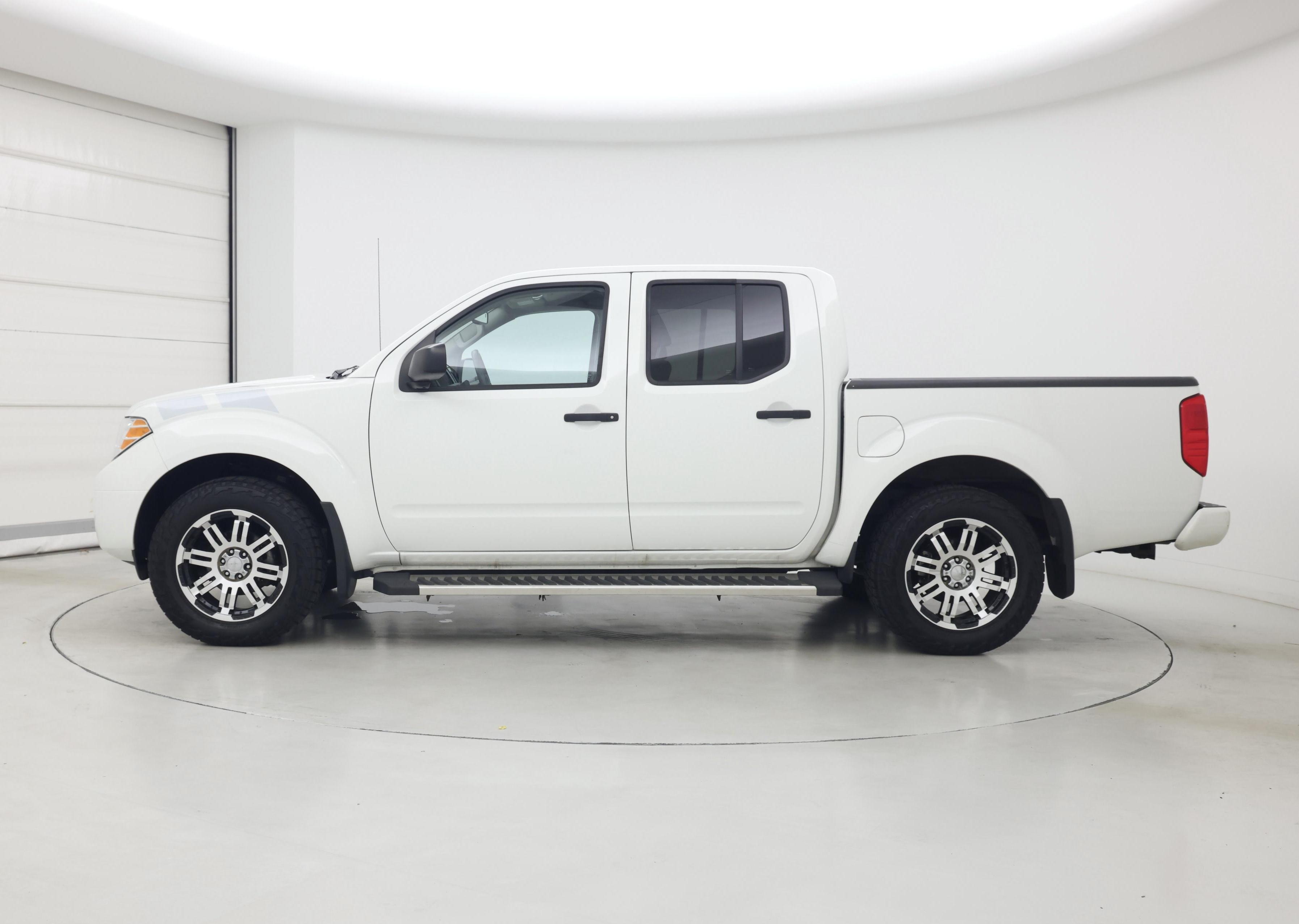 Thumbnail: 2021 Nissan Frontier - 3