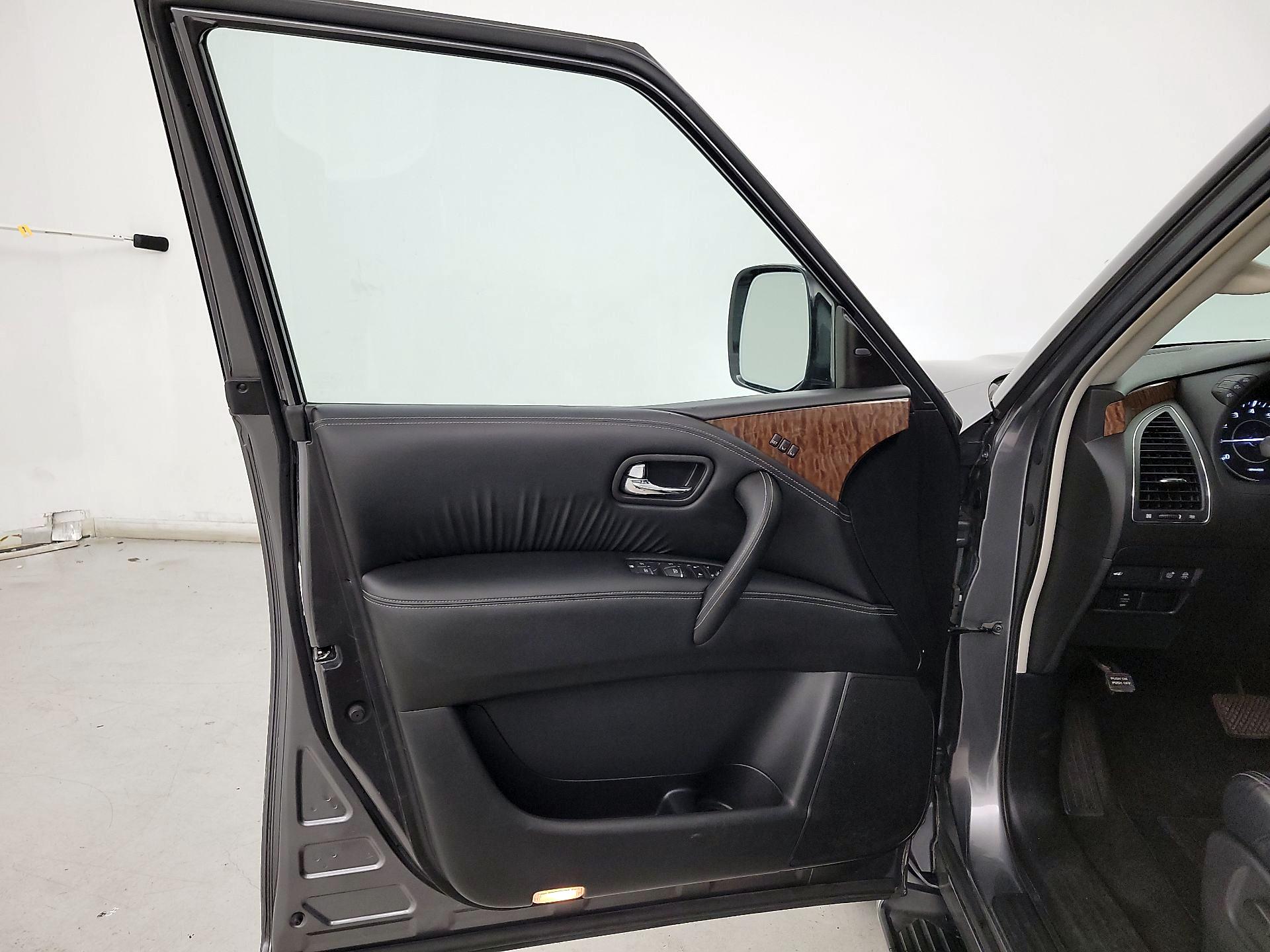 Thumbnail: 2020 Nissan Armada - 12
