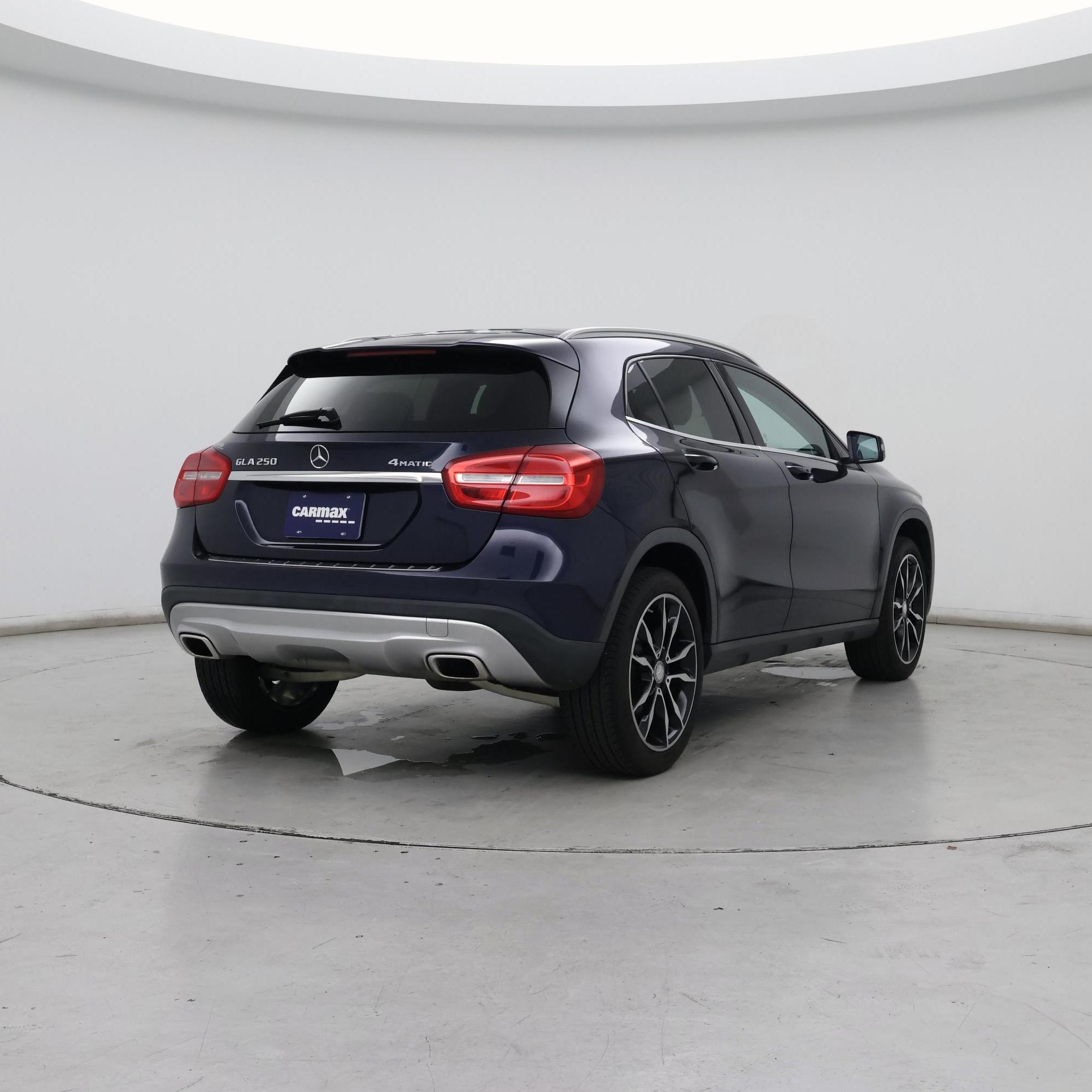 Thumbnail: 2017 Mercedes-Benz GLA - 8