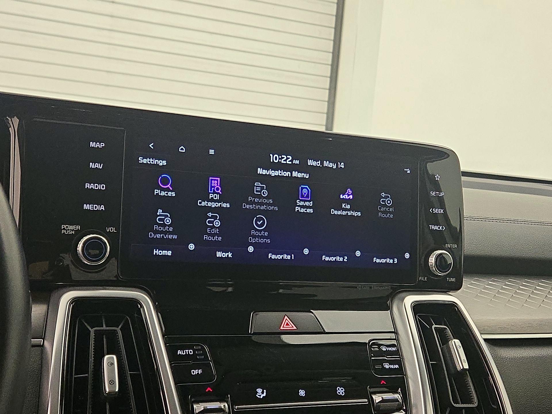 Thumbnail: 2022 Kia Sorento - 13