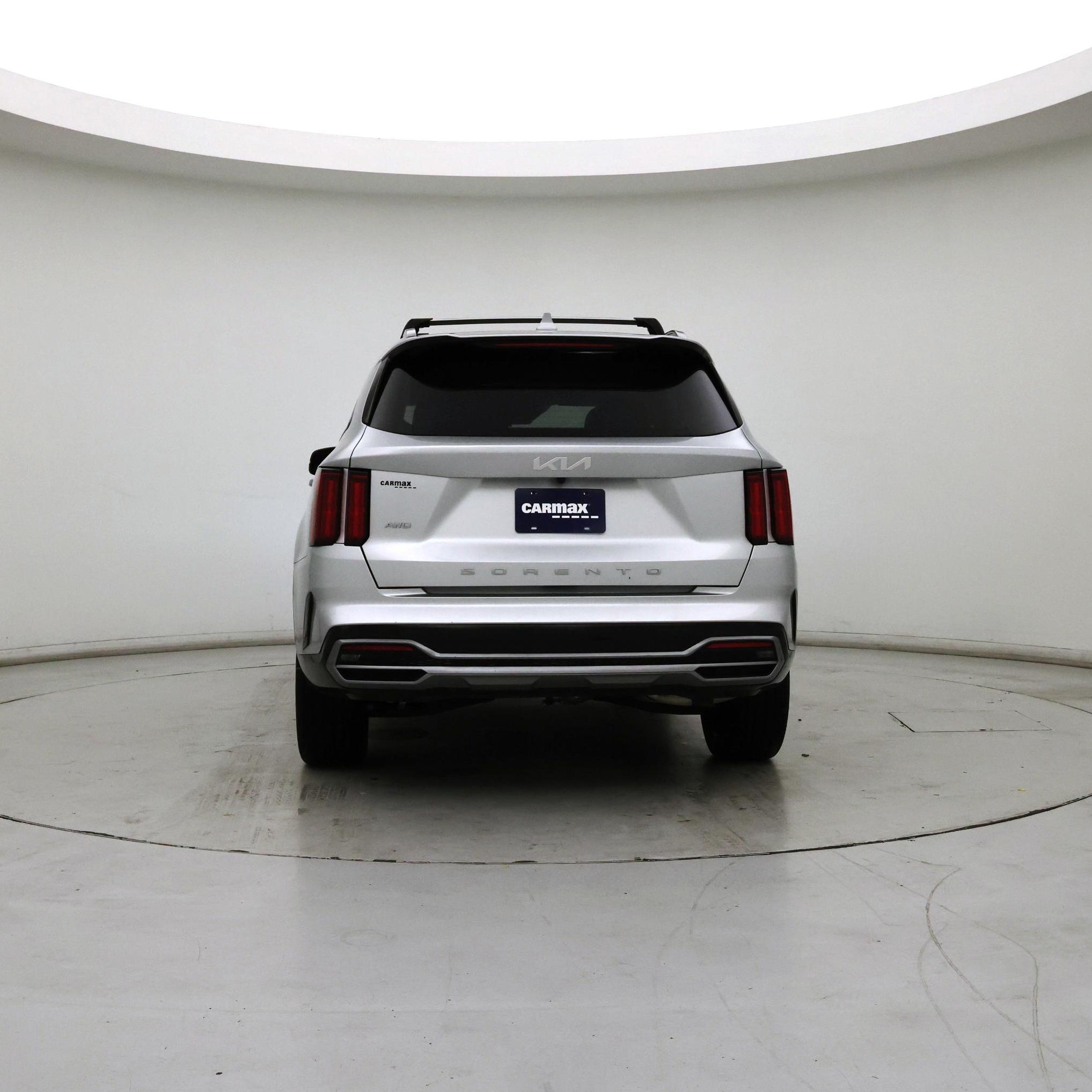 Thumbnail: 2022 Kia Sorento - 6