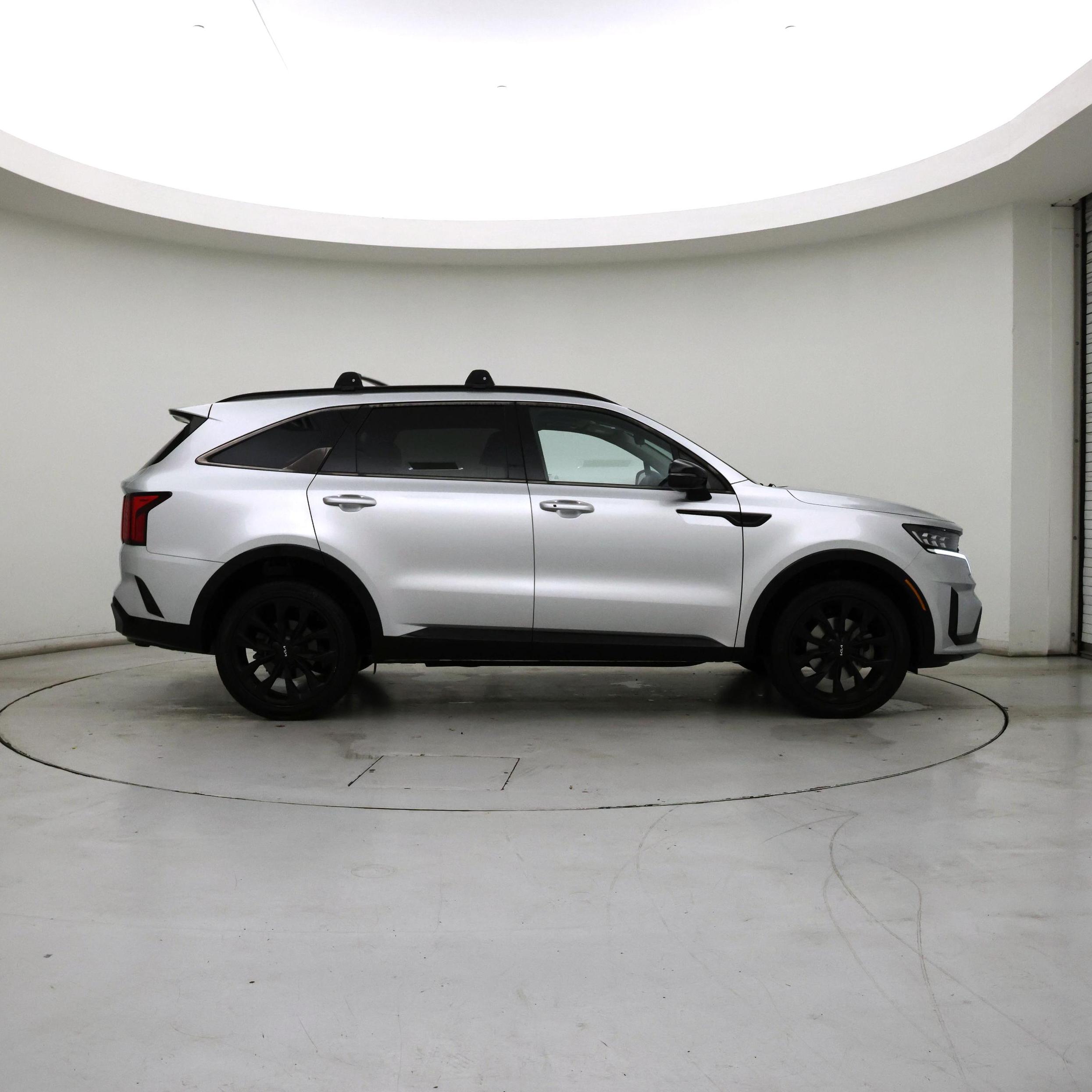 Thumbnail: 2022 Kia Sorento - 7