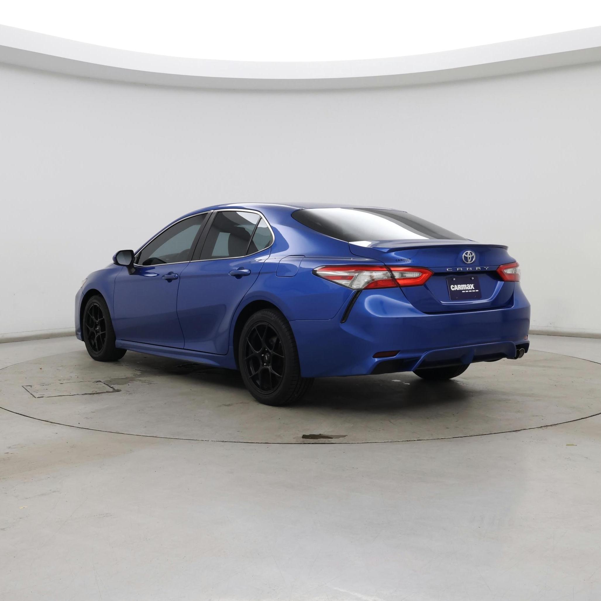 Thumbnail: 2018 Toyota Camry - 2