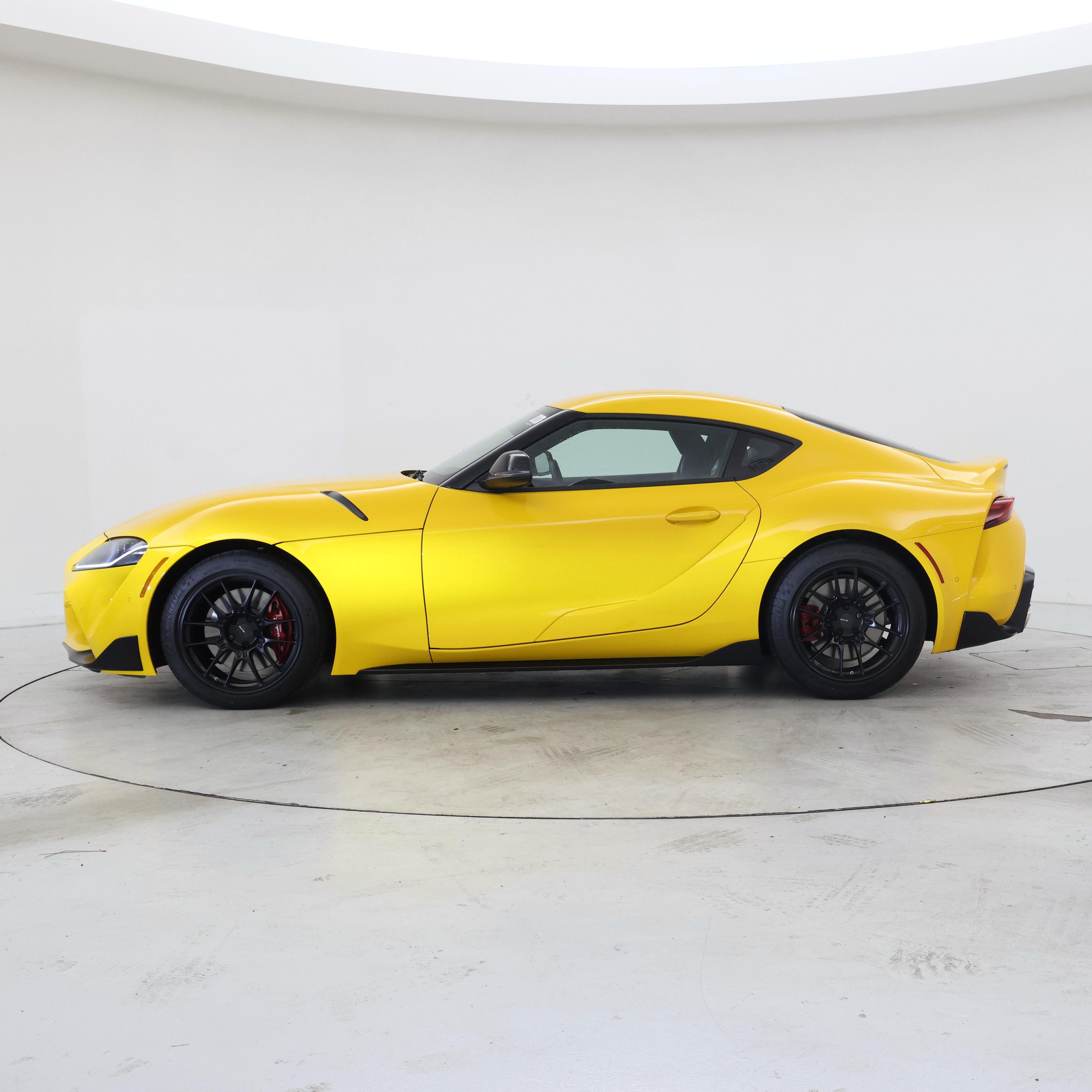 Thumbnail: 2021 Toyota Supra - 3