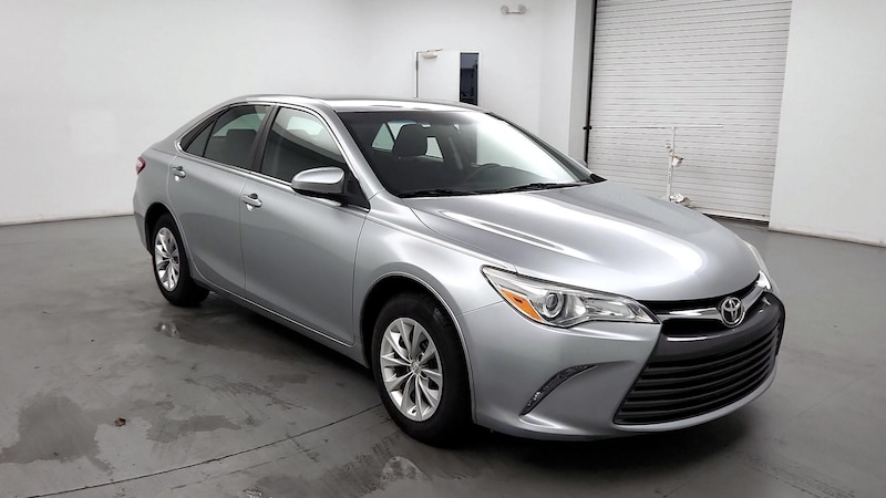 2015 Toyota Camry LE Hero Image
