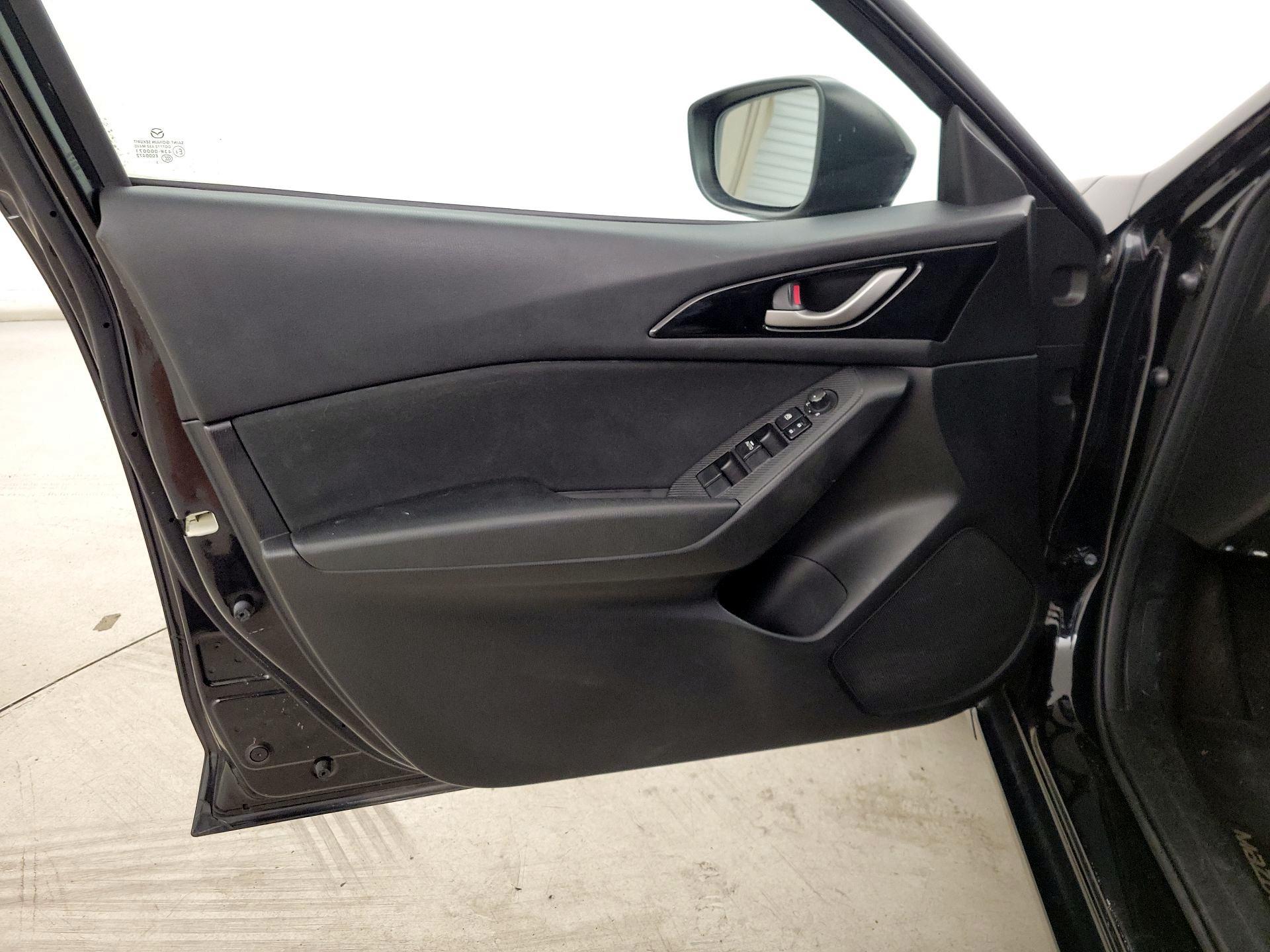 Thumbnail: 2014 Mazda Mazda3 - 12