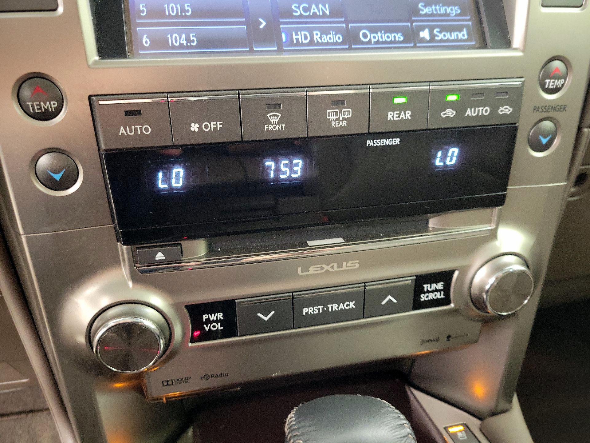 Thumbnail: 2019 Lexus GX - 17