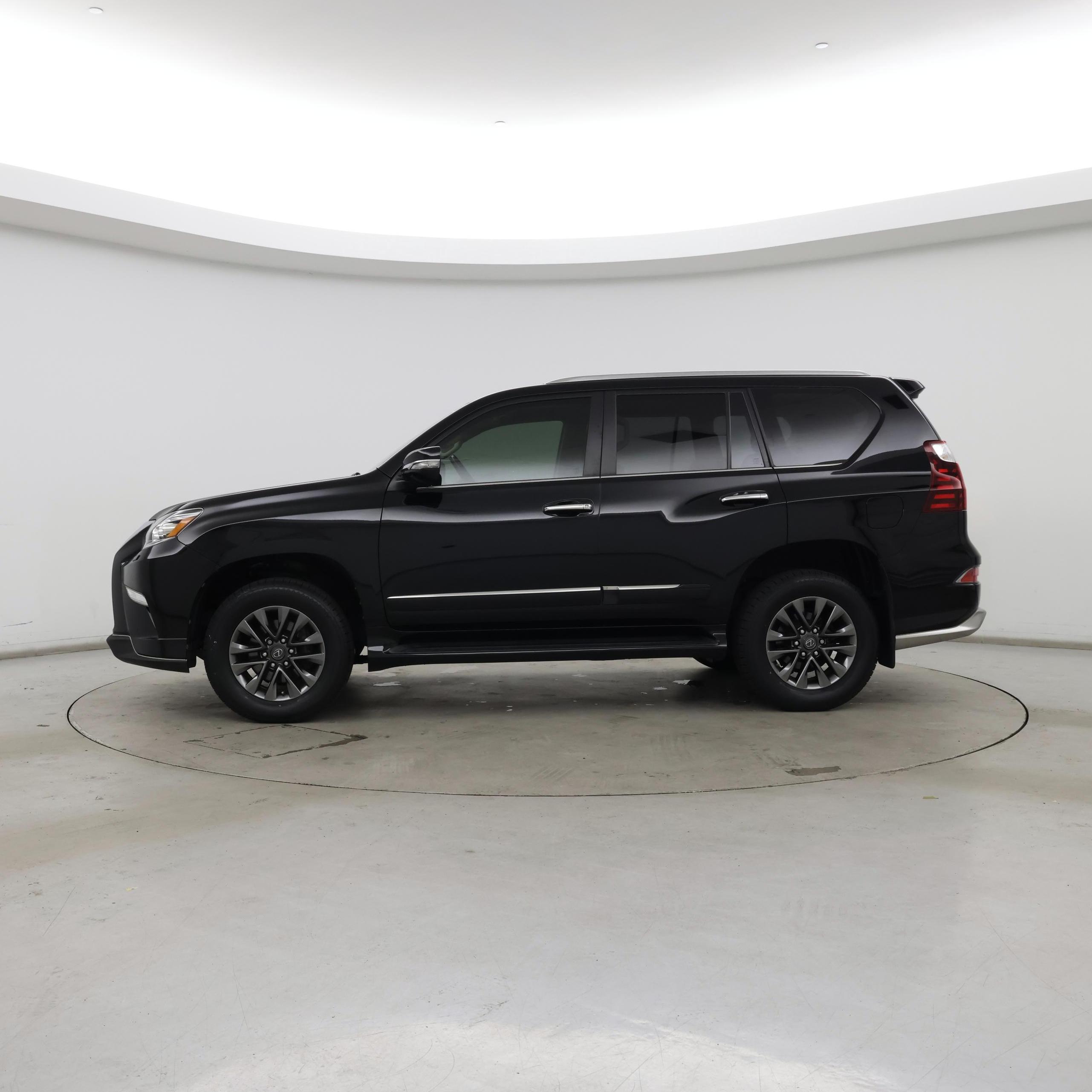Thumbnail: 2019 Lexus GX - 3