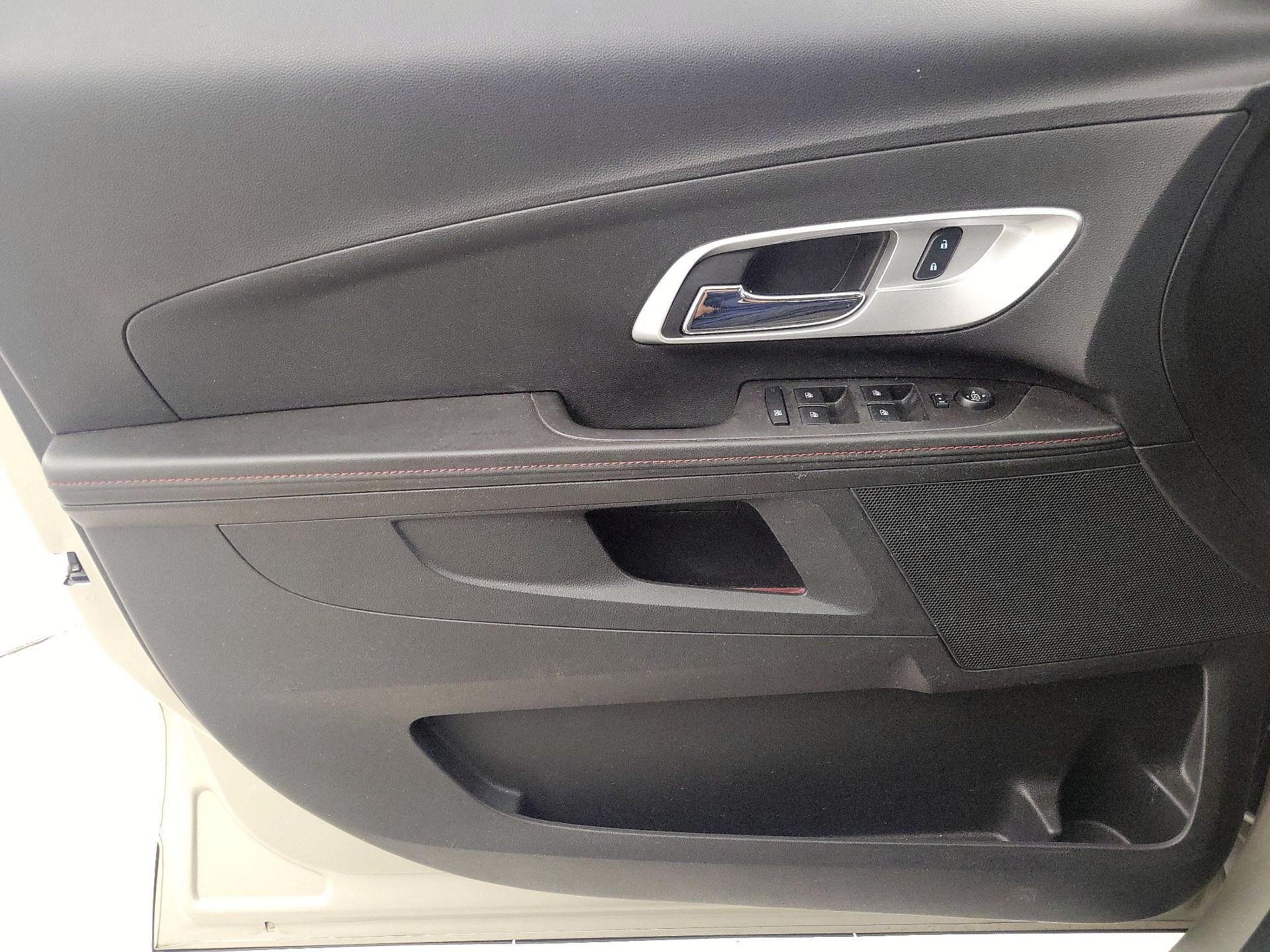 Thumbnail: 2014 Chevrolet Equinox - 12