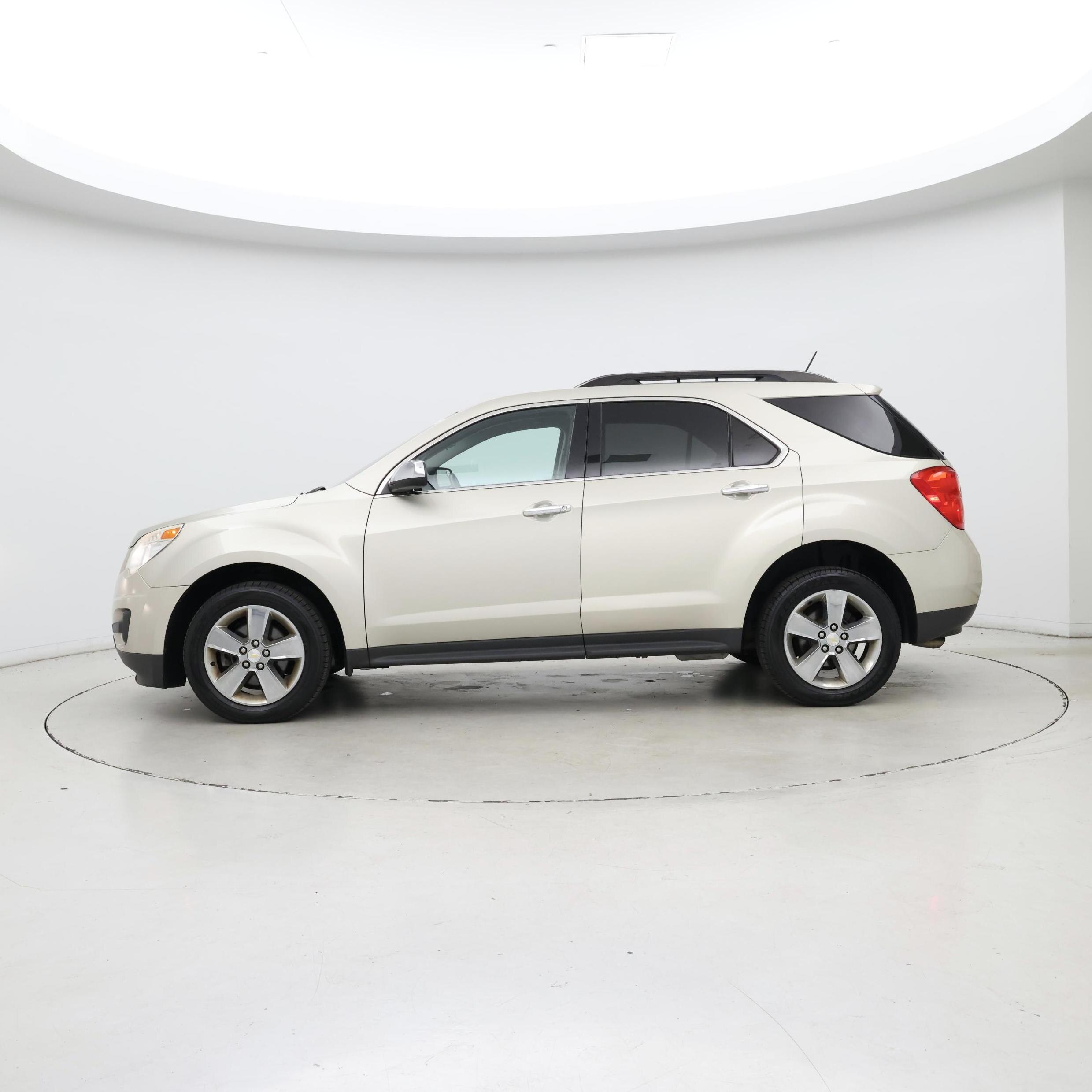 Thumbnail: 2014 Chevrolet Equinox - 3